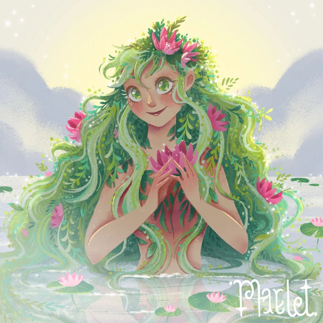 Une illustration d'une femme avec de longs cheveux verts et floraux, se tenant dans une mare avec des nénuphars, décorée de fleurs roses et verts, avec un fond lumineux. 