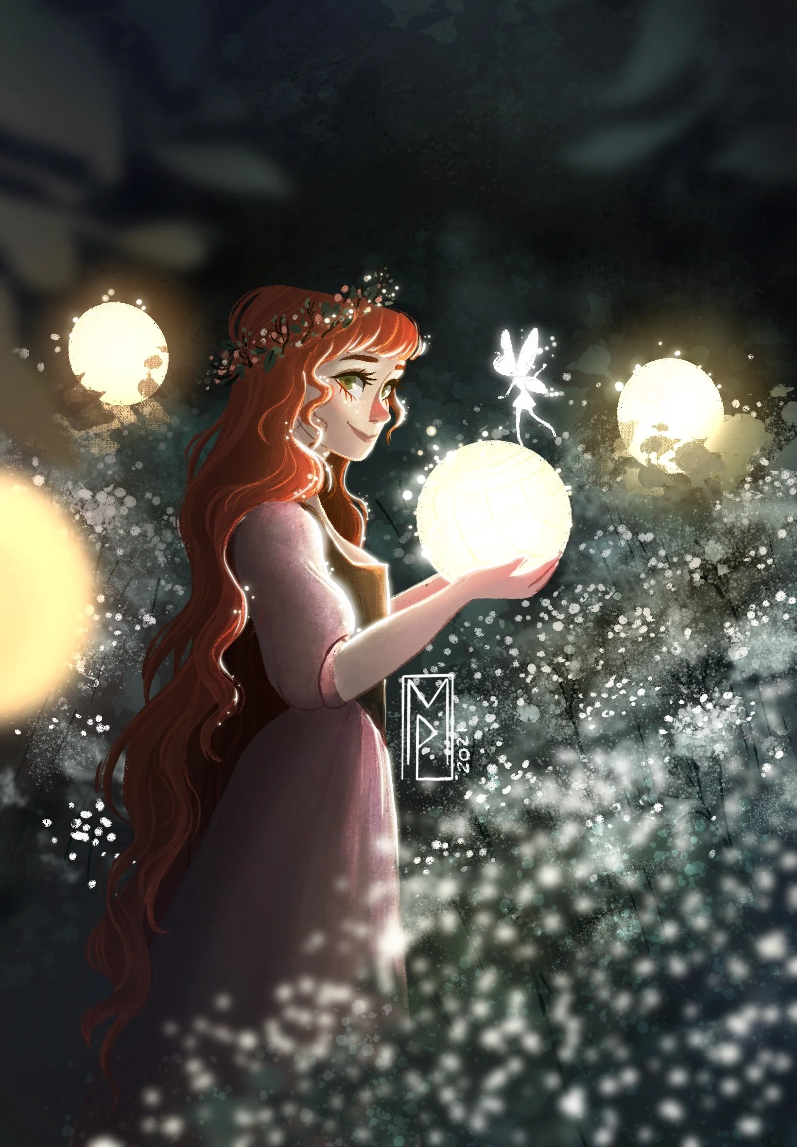 Illustration d'une jeune femme aux cheveux longs et roux, tenant une boule lumineuse dans ses mains, avec un fairy ou une fée devant, dans un décor féerique environné de lumières et d'effets magiques.