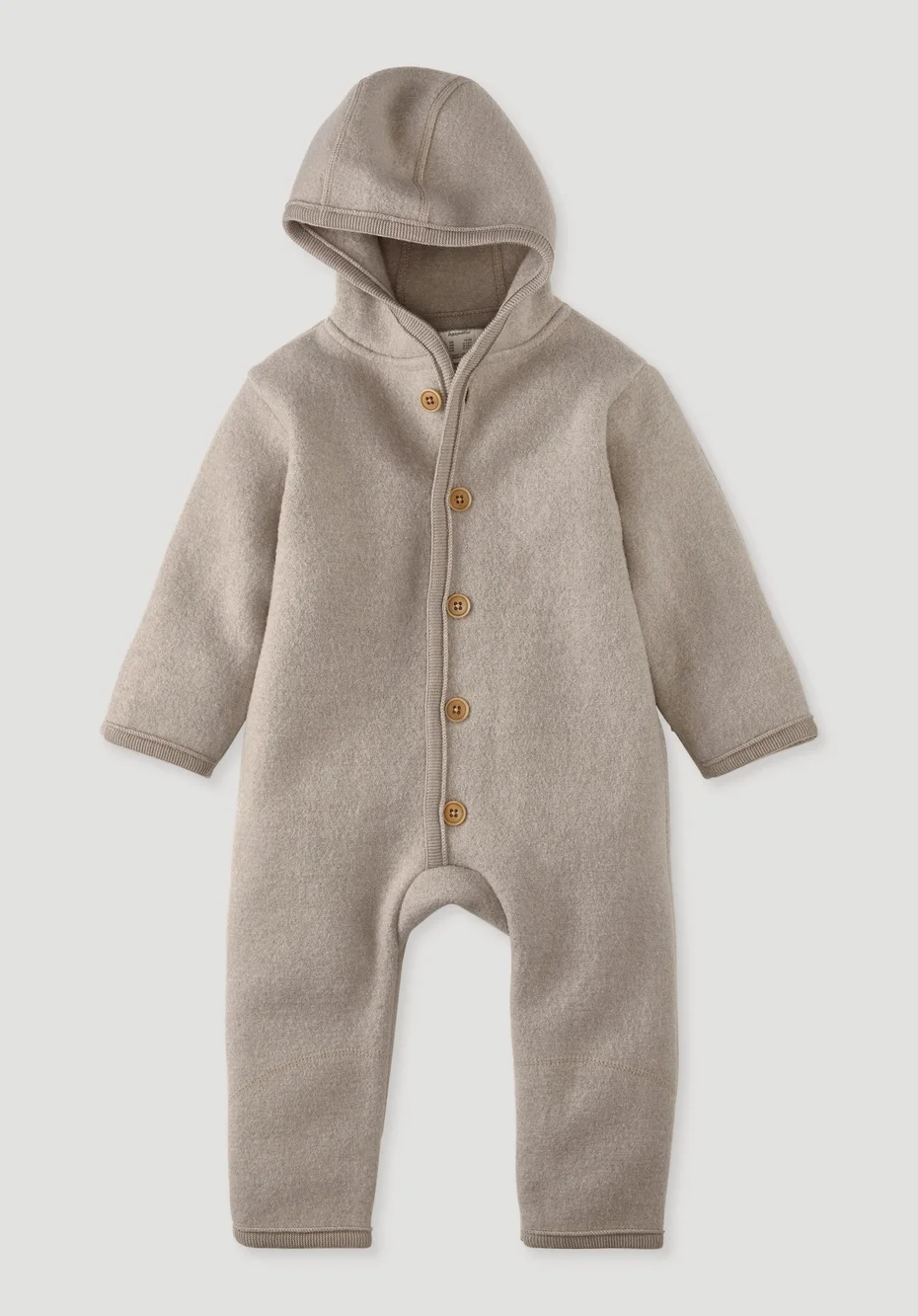 This merino wool walk suit is a fall and winter essential for my kids. The merino wool regulates temperature, keeping my kids warm without overheating, while the lightweight design allows for plenty of movement. It's also naturally odor-resistant and