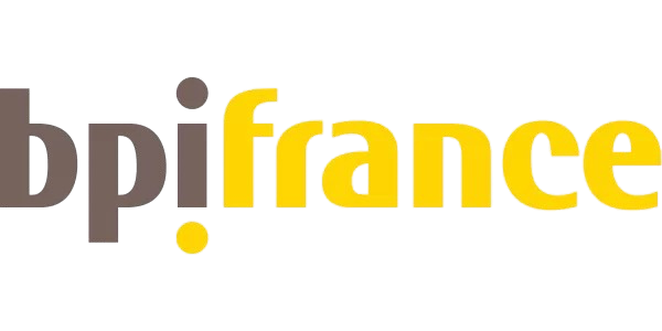 Logo avec le mot 'bpi' en gris, 'france' en jaune, sur un fond blanc.