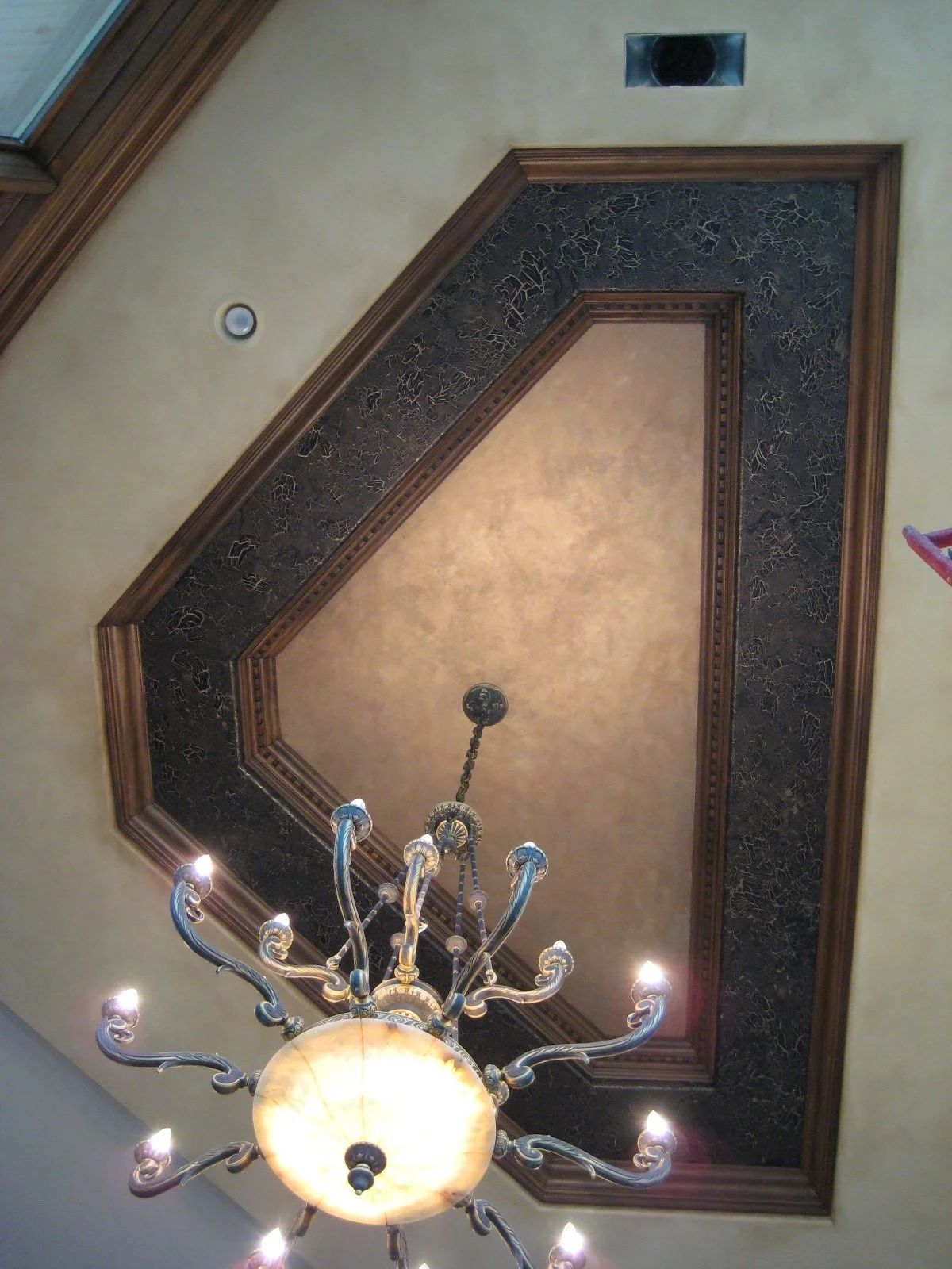 Decorative ceiling paint treatment