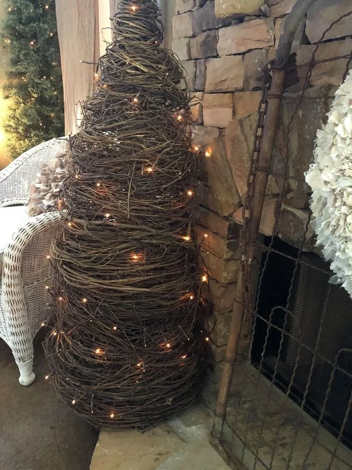 grapevine tree.jpg