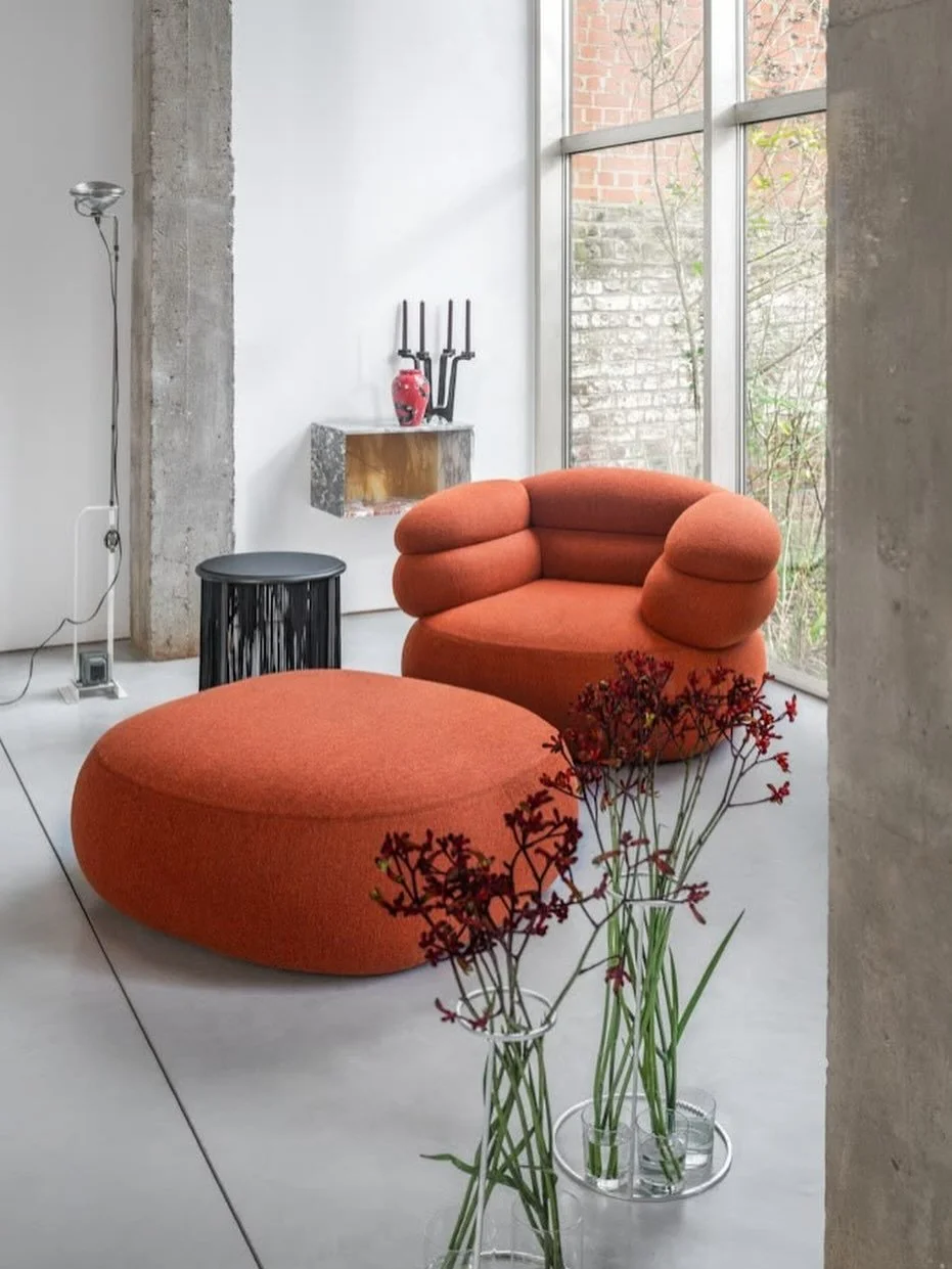 Hello Knoll, welcome to Arkad Furniture Festival 2026!

What started as a small firm is now a global brand, and it all began with Florence and Hans Knoll. Early in her architecture career, Florence Schust met Hans Knoll - a German businessman who&rsq