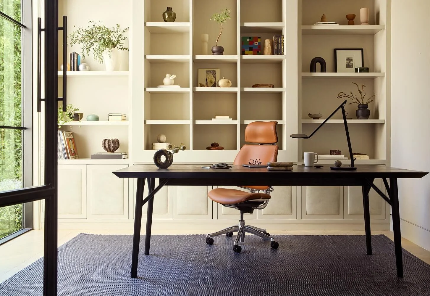 Meet with Humanscale at Arkad Furniture Festival 2026!

Humanscale&rsquo;s award-winning workplace solutions, including self-adjusting seating, sit-stand desks, monitor arms, and task lighting, are designed to encourage movement and support users in 