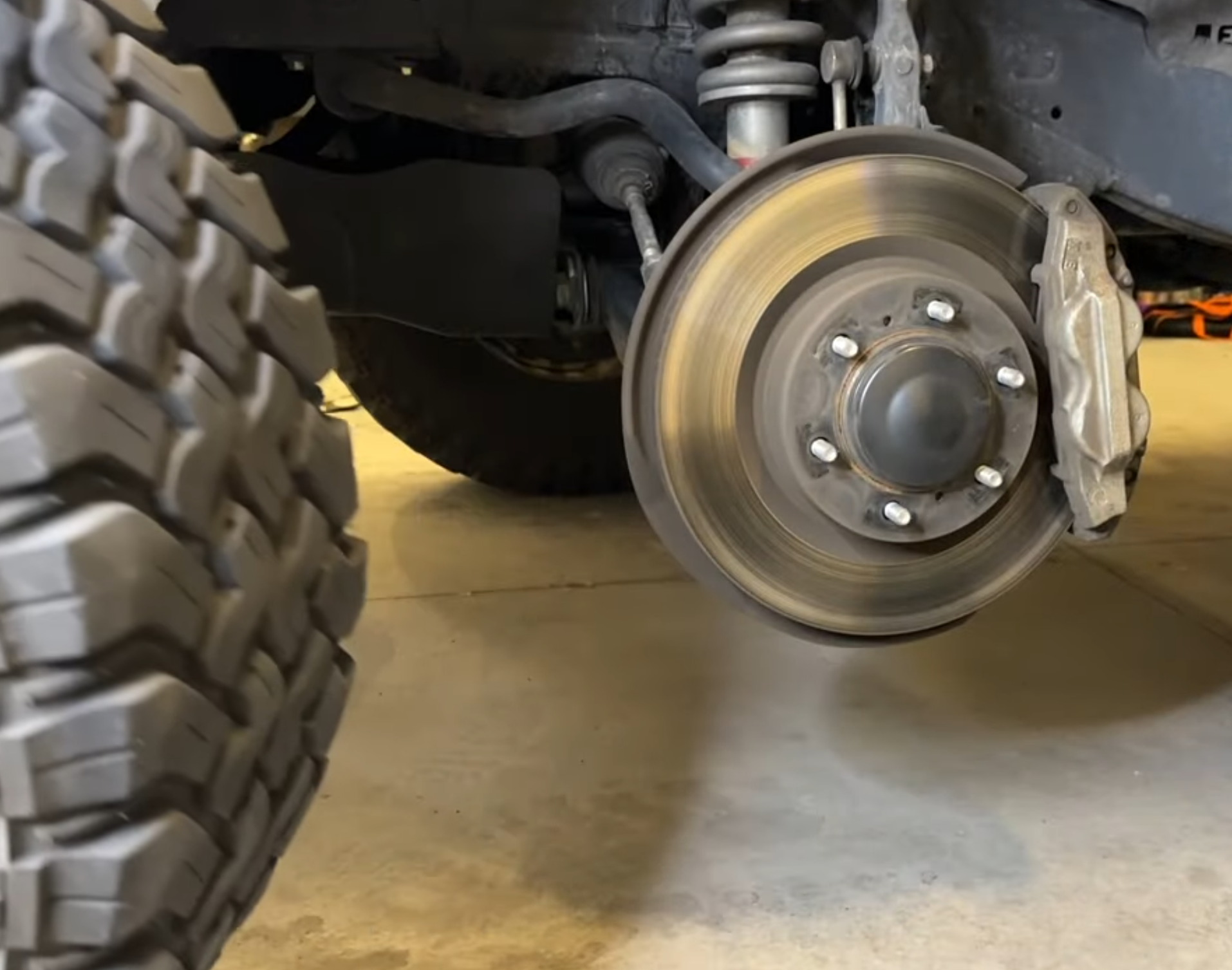 Moat Mobile Brakes Changing Brakes And Rotors At Smyrna Ga