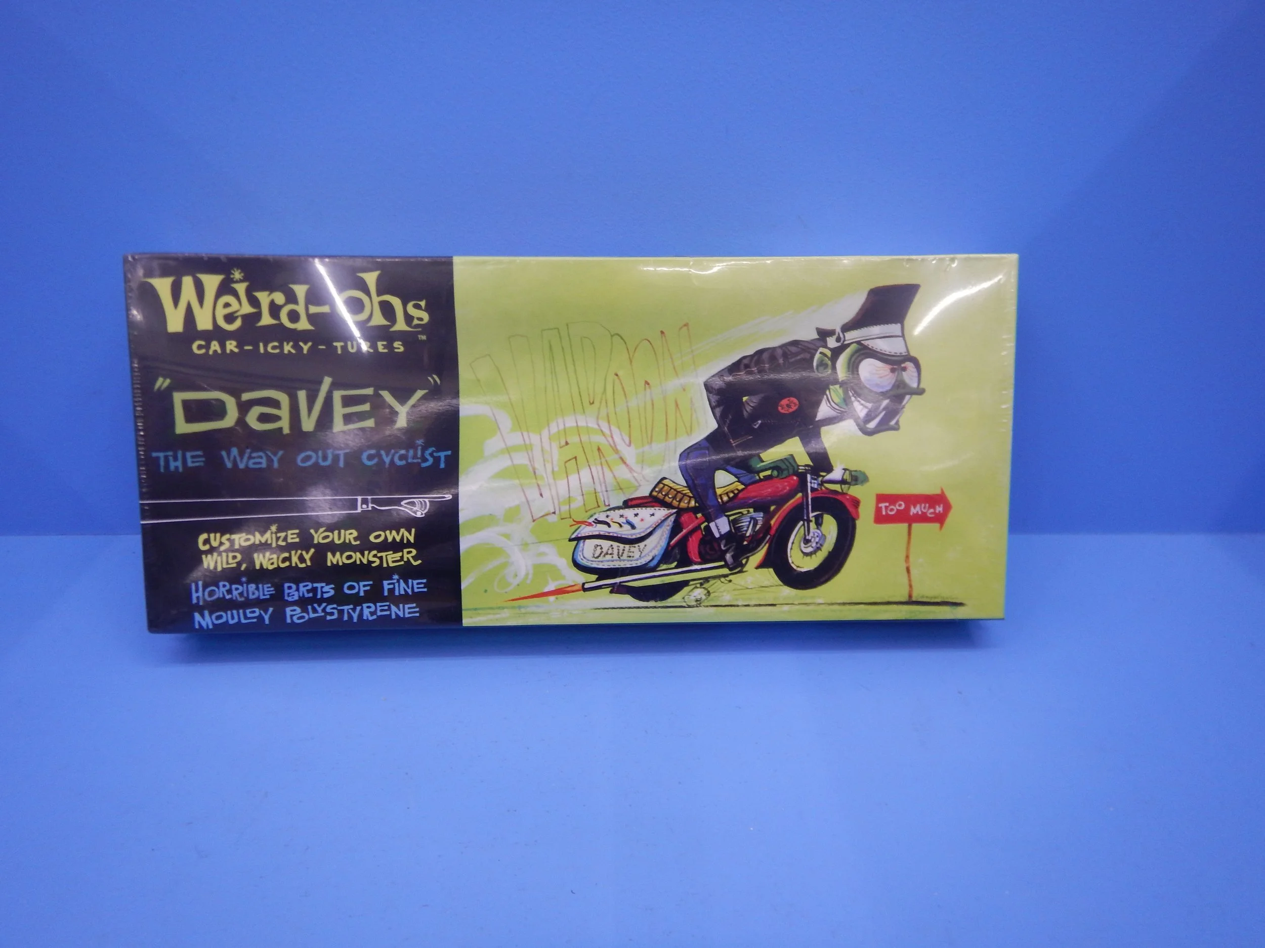 WEIRDOS, "DAVEY", 16002TS