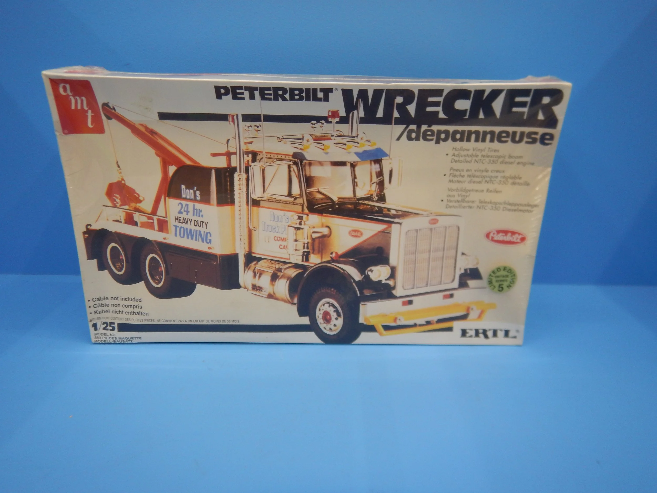 PETERBILT WRECKER (359), 8126TS