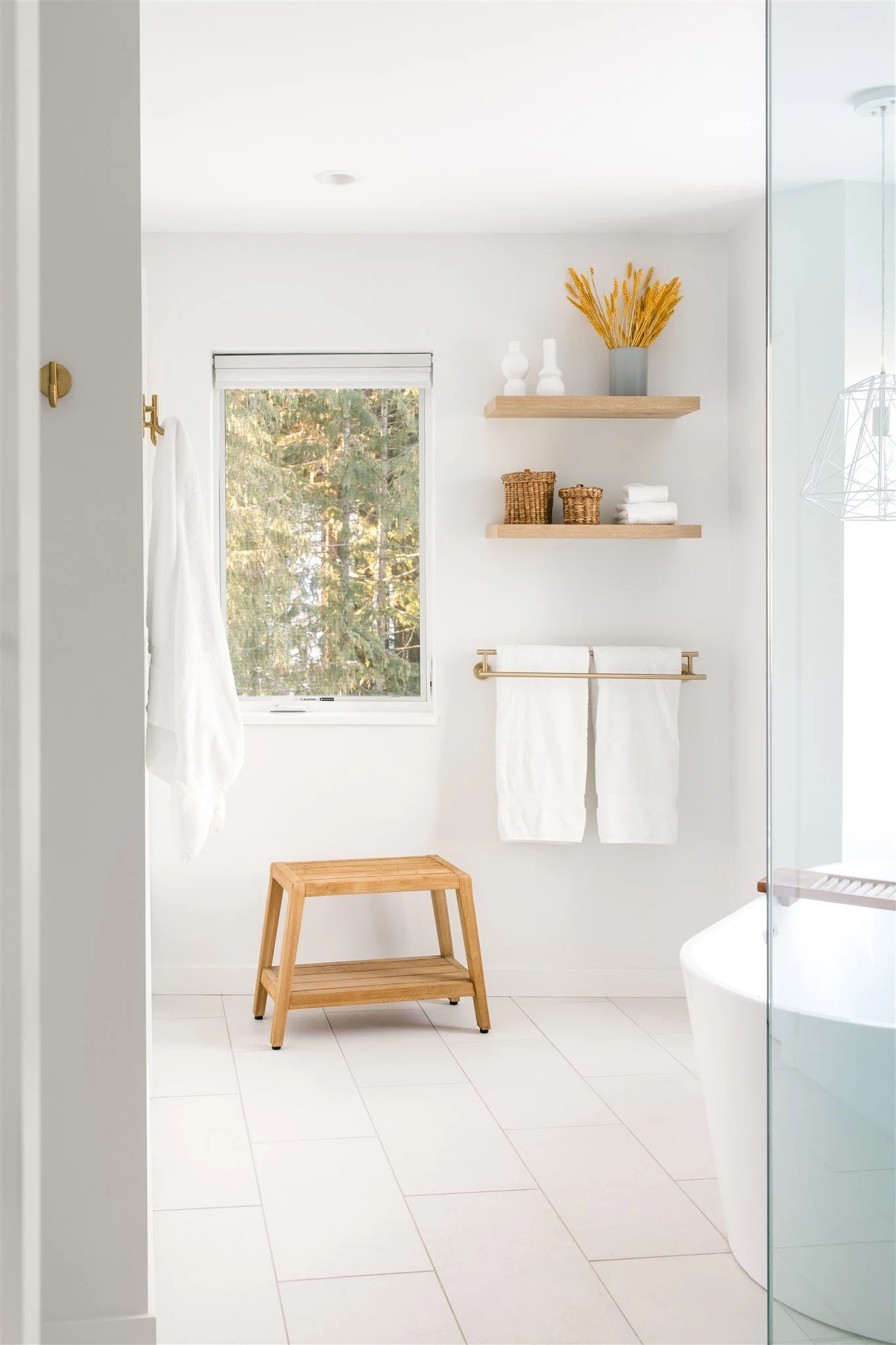 Tile Bathroom, best tile selection, Rossland, nelson, Castlegar, kootenays