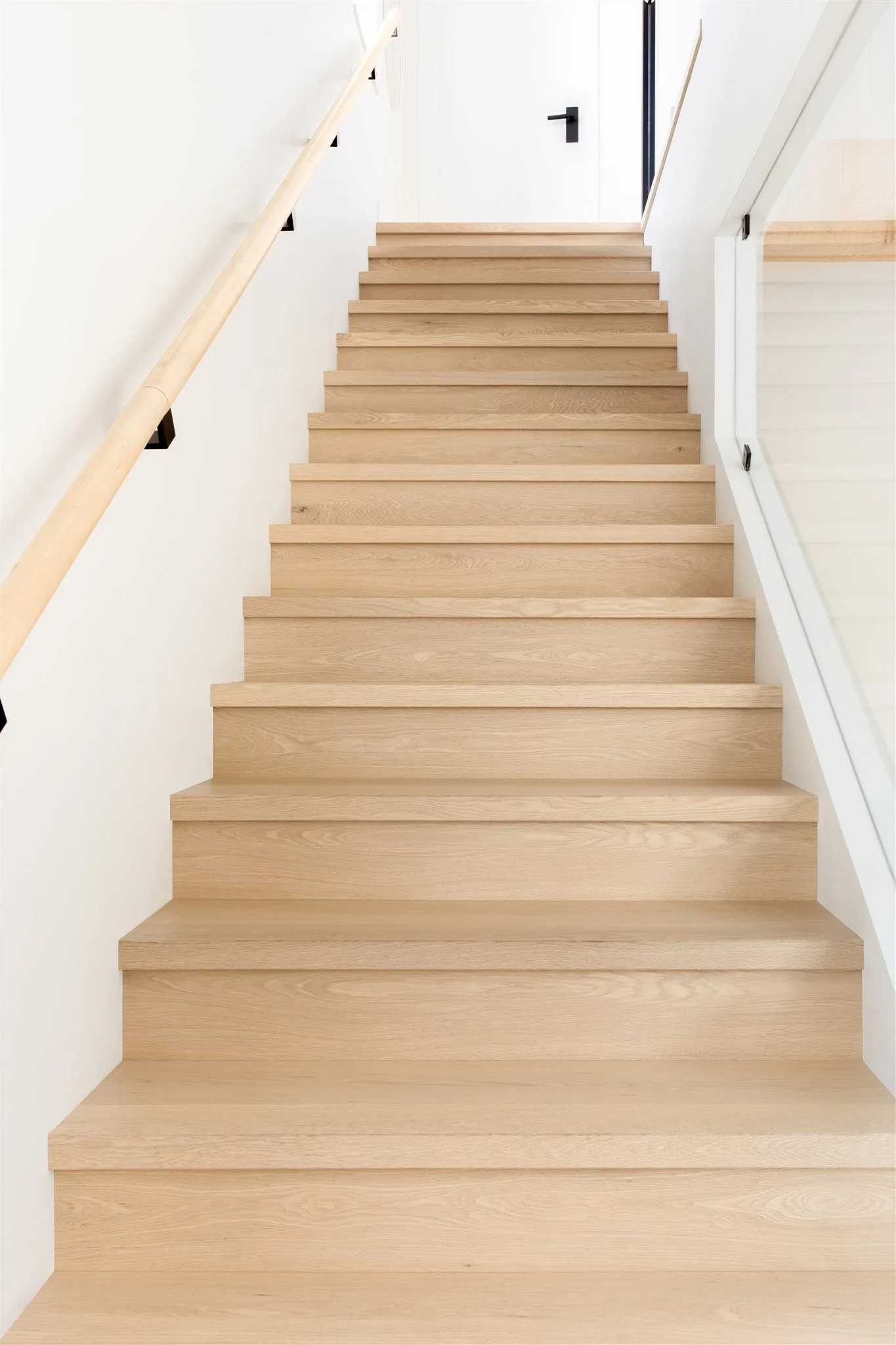 closed staircase, custom staircase, wood staircase, wood railing
