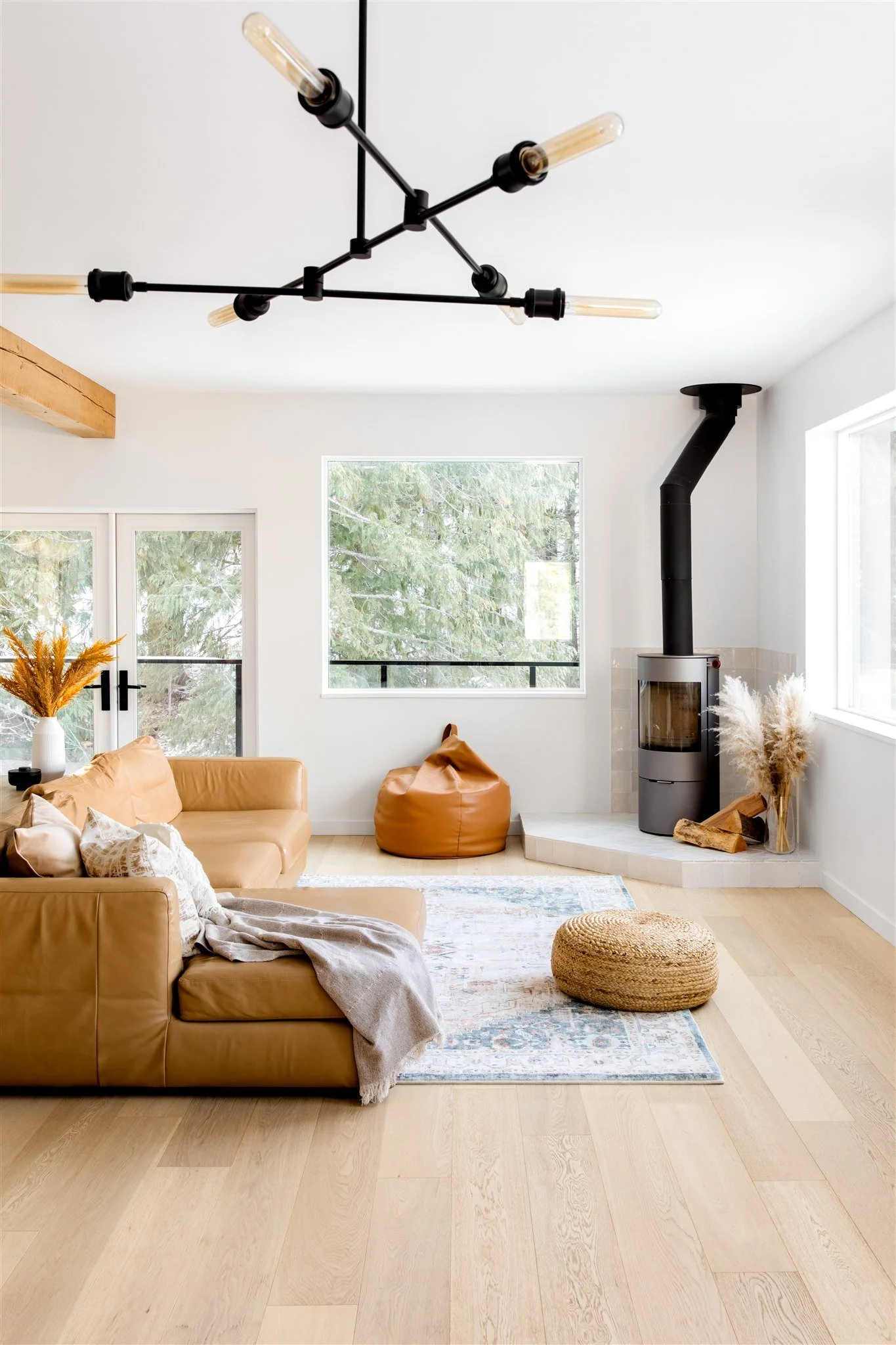 hardwood flooring, area rugs, interior design, Rossland, trail, Castlegar, nelson, Kootenay bay