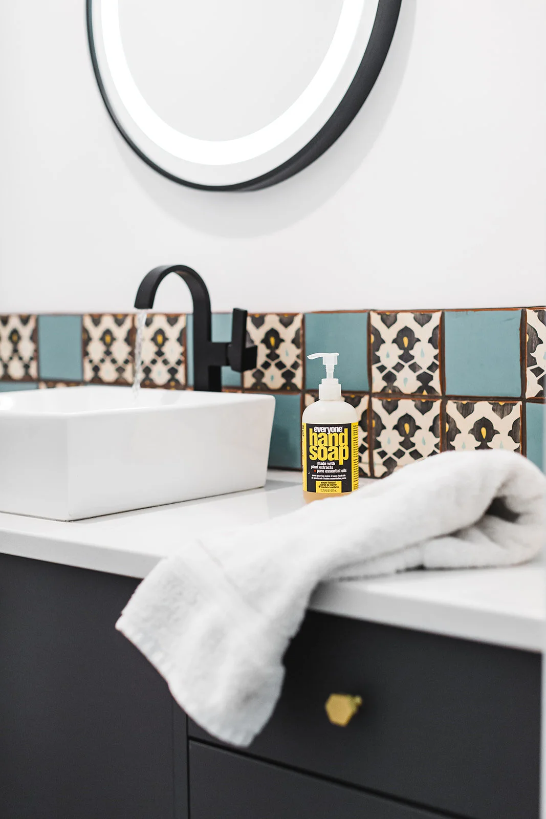 bathroom tile nelson