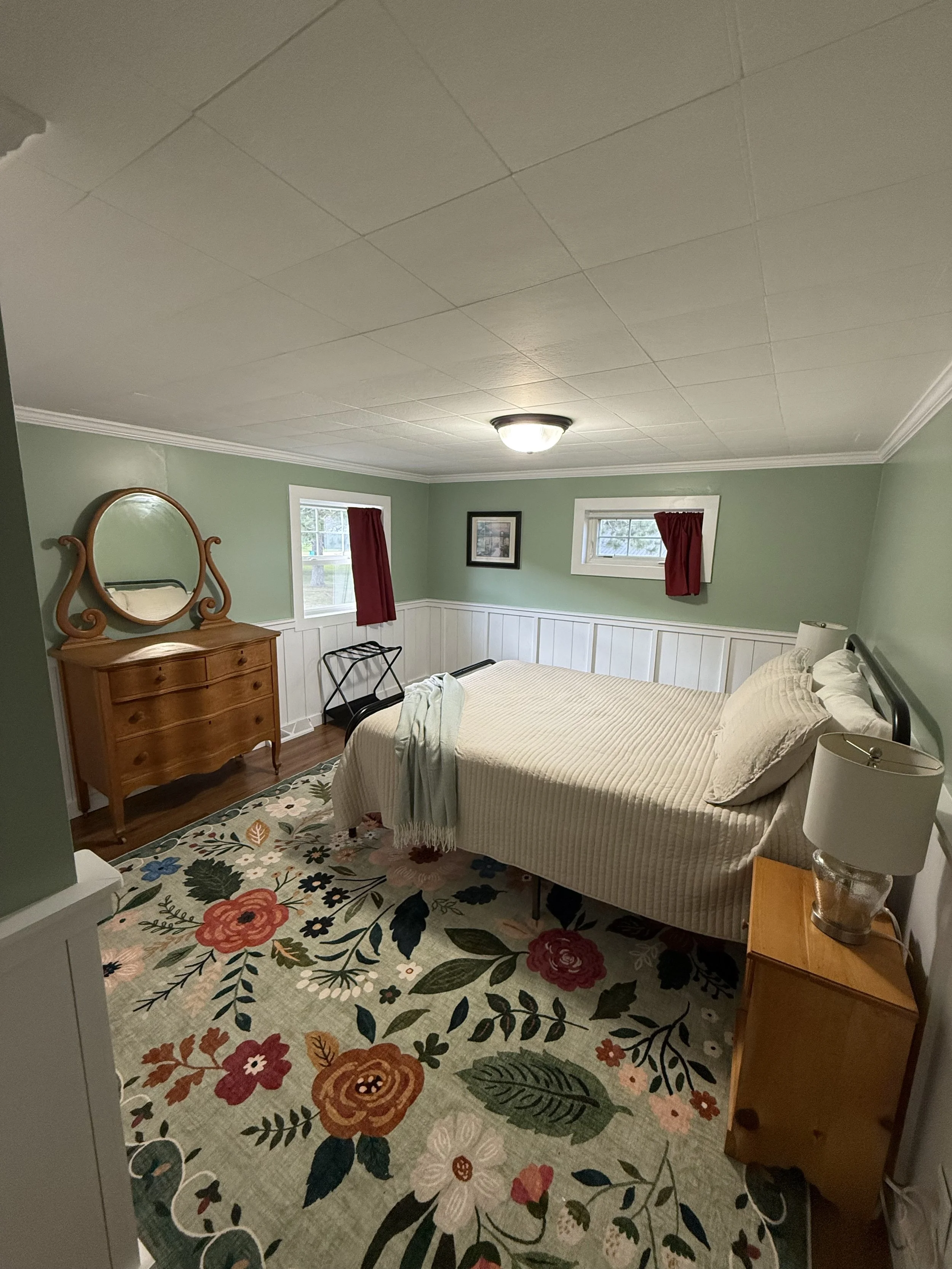 Primary Bedroom Queen Bed