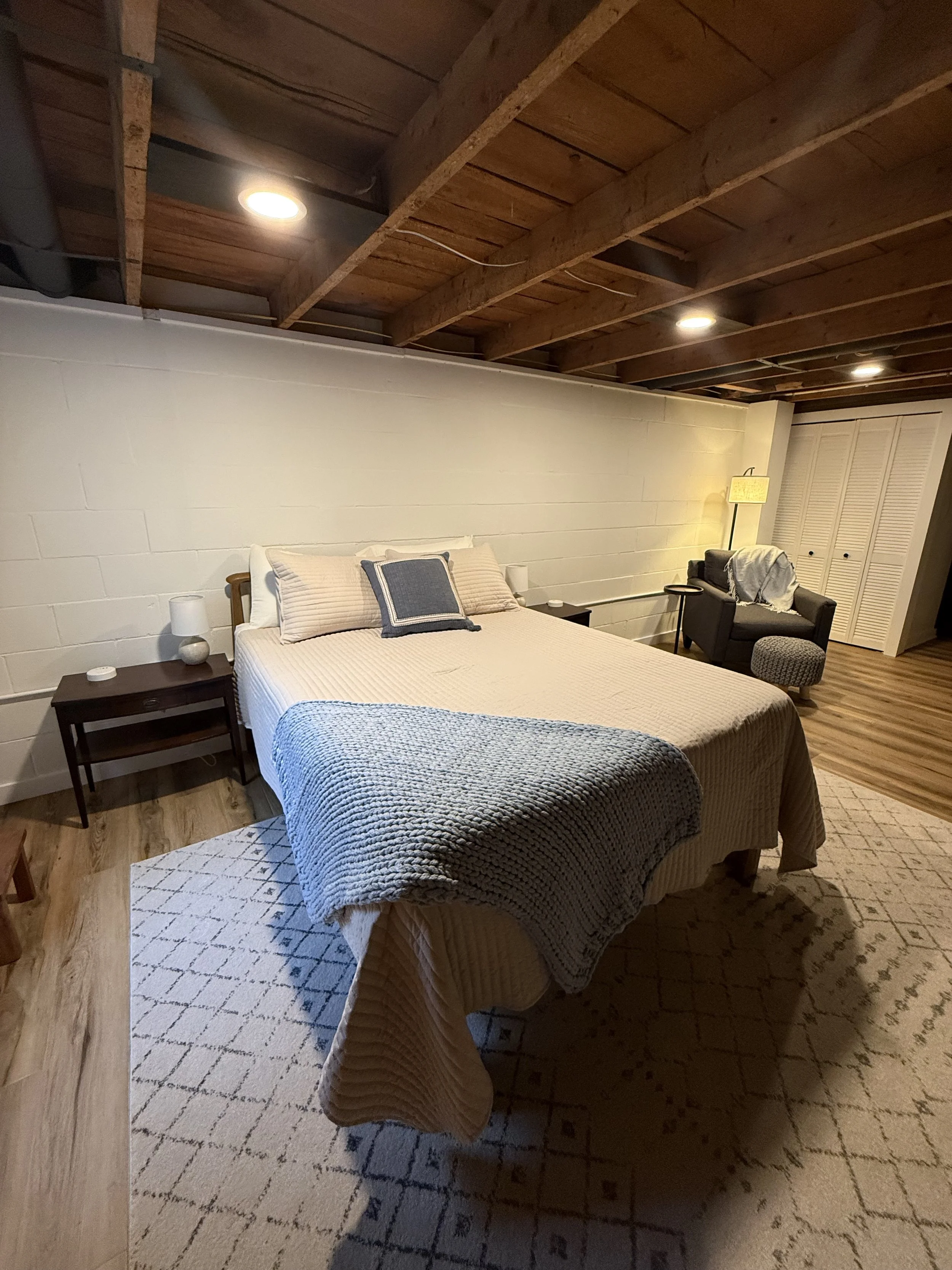 2nd Bedroom Queen Bed