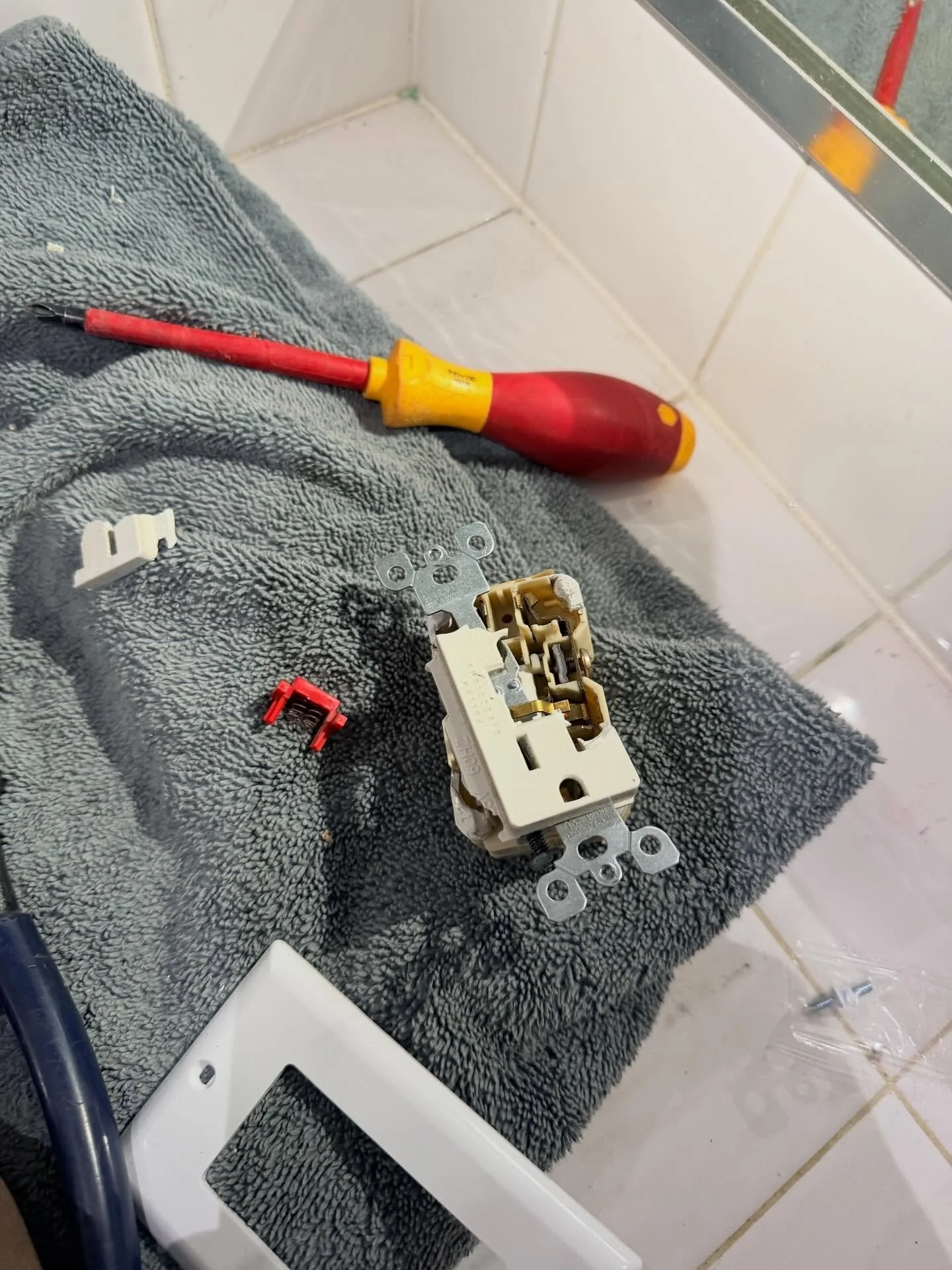 DO NOT let your receptacles get this damaged before you replace them. If the face is cracked or even discolored, then it&rsquo;s well over due for a new one.