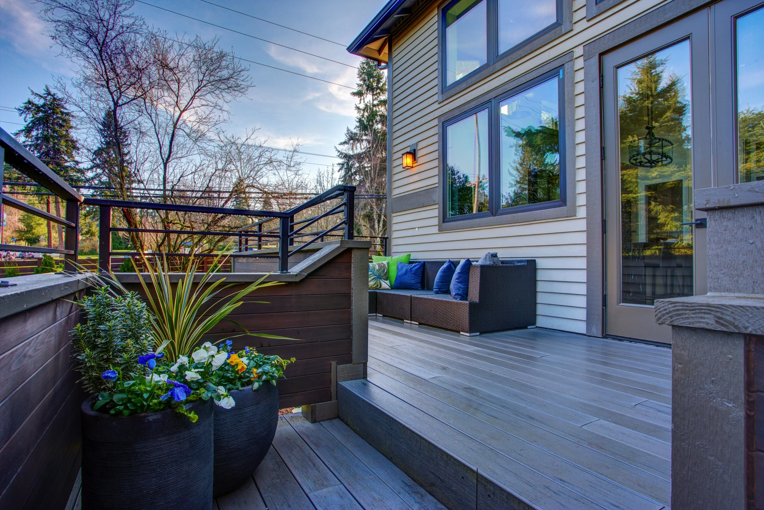 Custom Deck Michigan