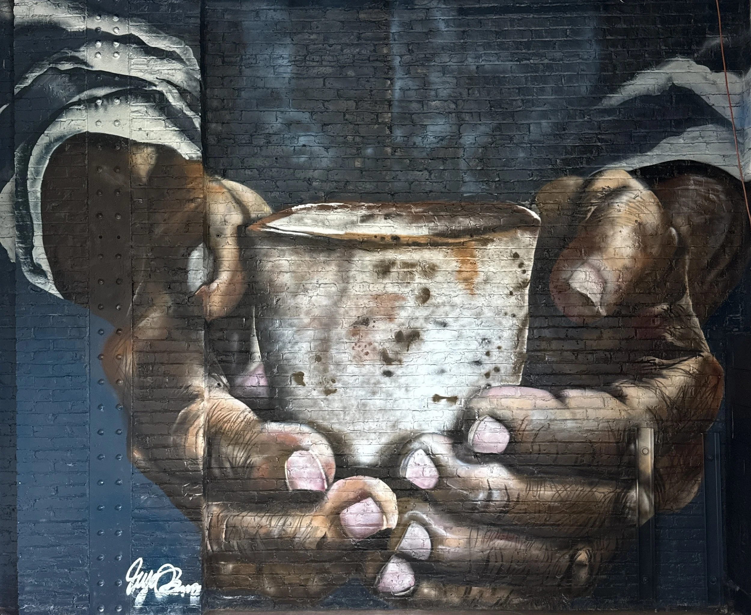" Giving hands" 
spraypaint
15x12ft