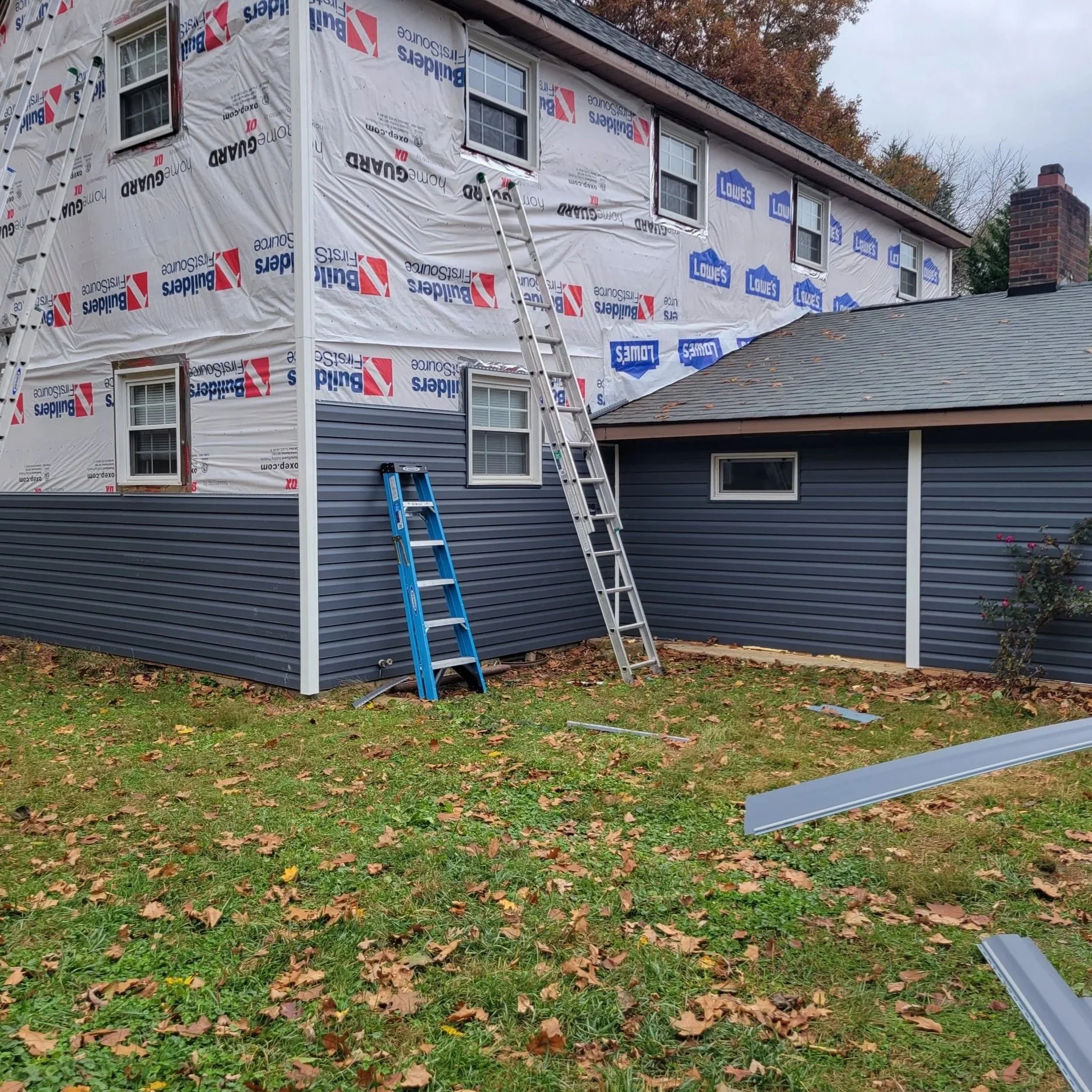 Armor Exteriors technician replacing siding on a residential home in Six Mile, South Carolina.