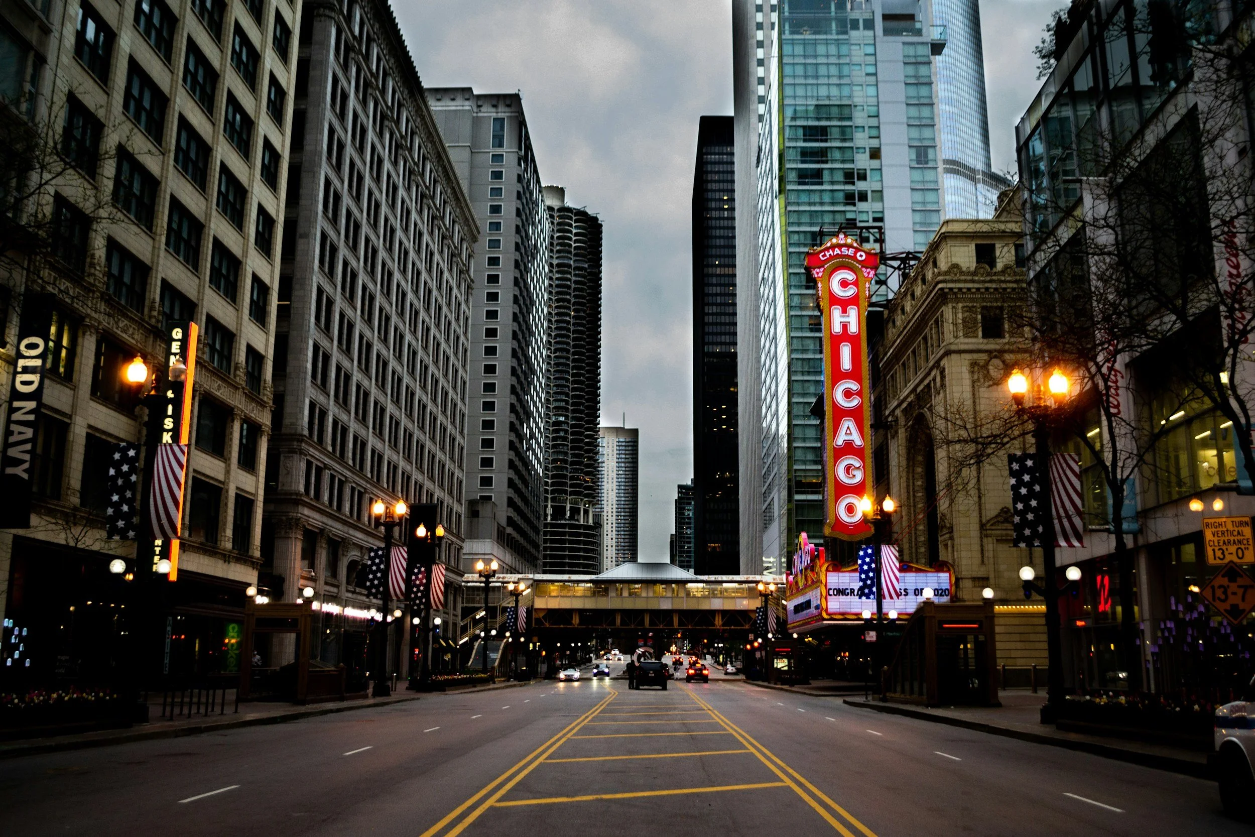 Chicago Illinois mobile notary services serving the greater metro area