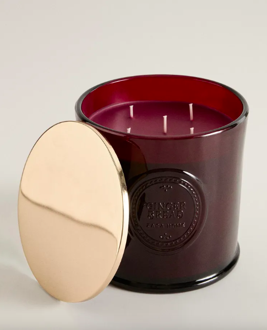 ZH (2 KG) GINGERBREAD scented candle.png