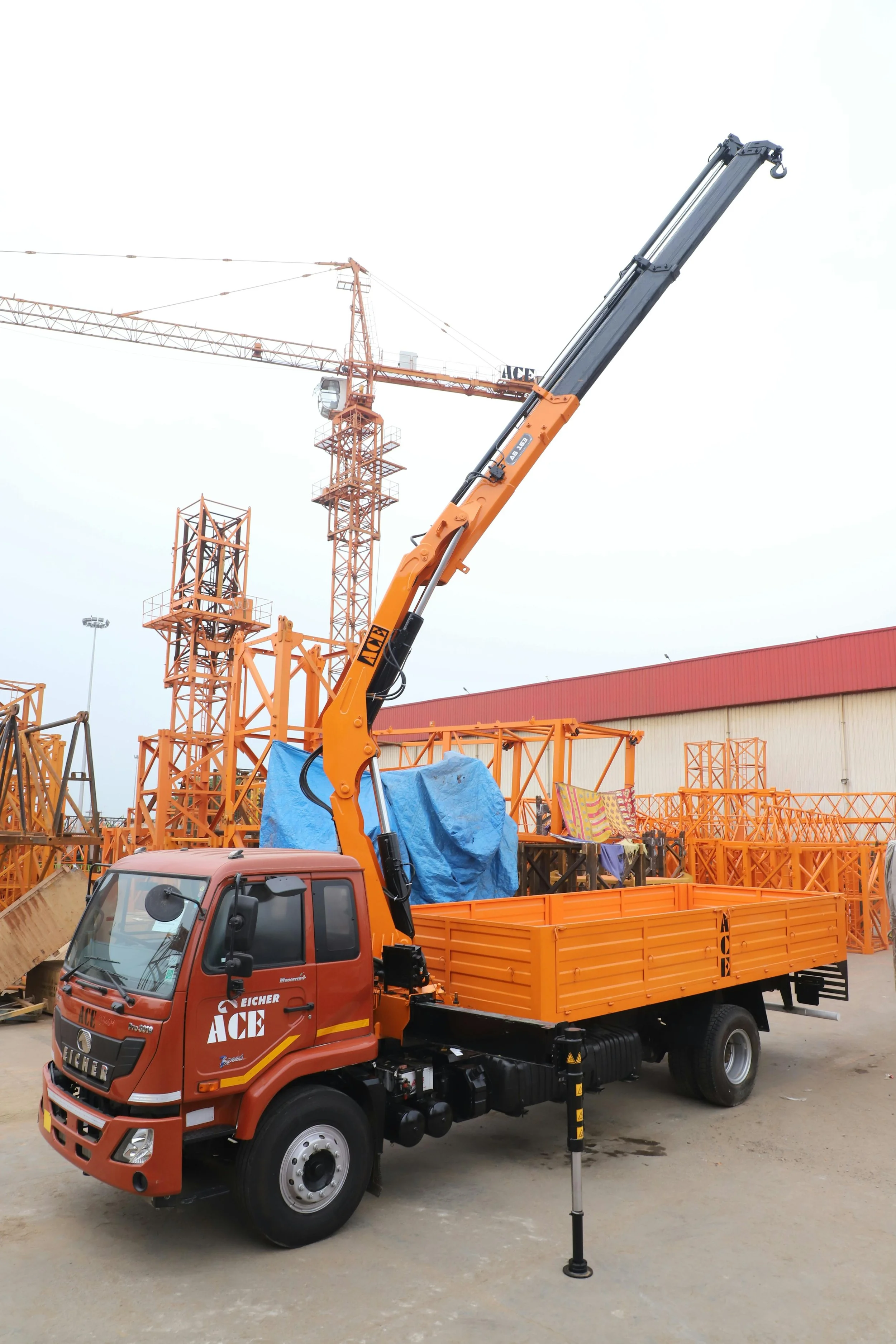 Articulated Crane Training (with tests)
