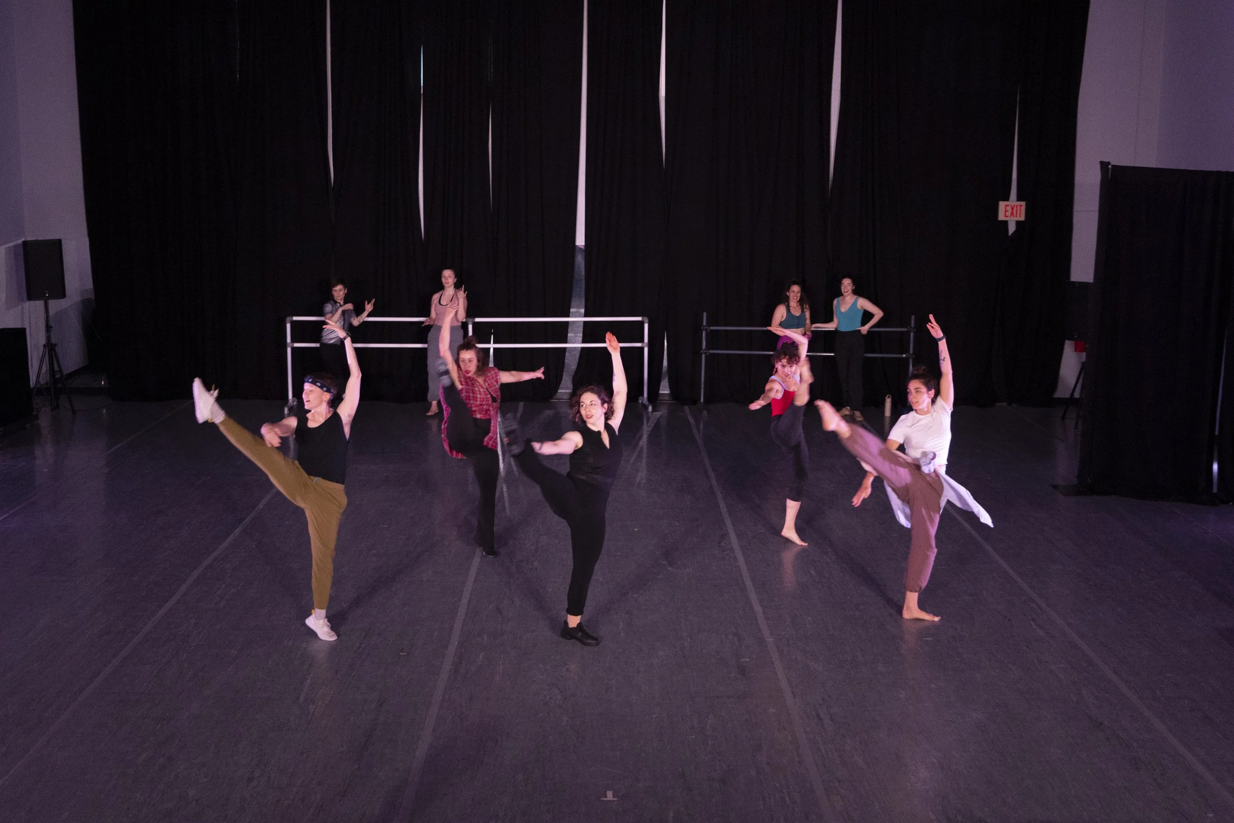 A group of dancers recreate the jazz class scene from Centerstage at RECITAL. 