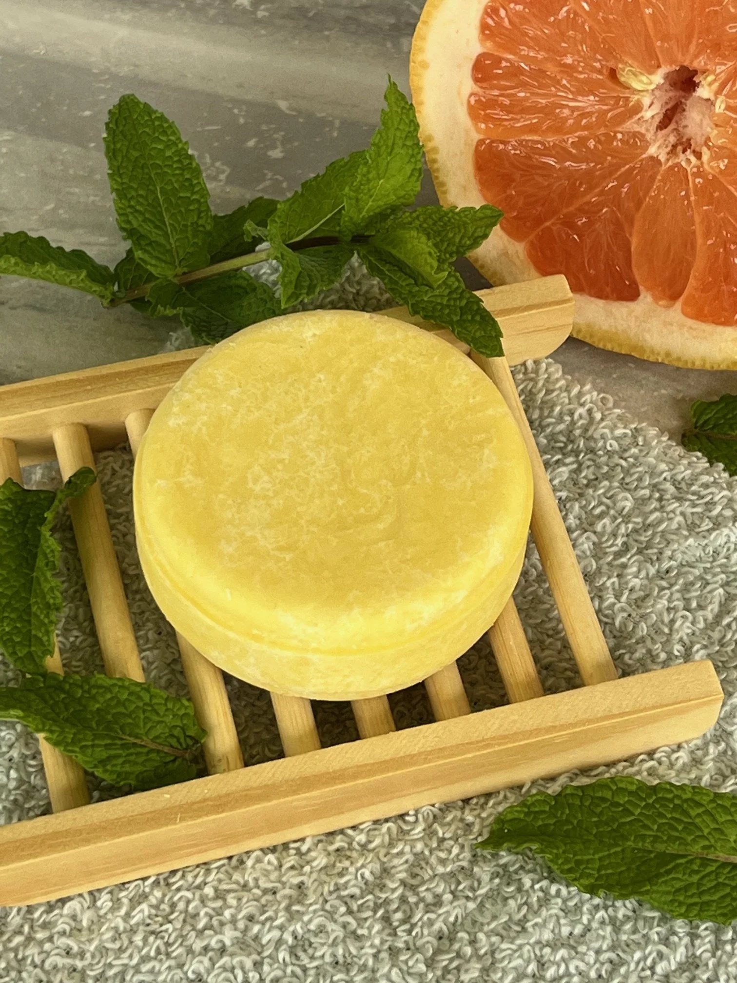Grapefruit Mint Shampoo Bar
