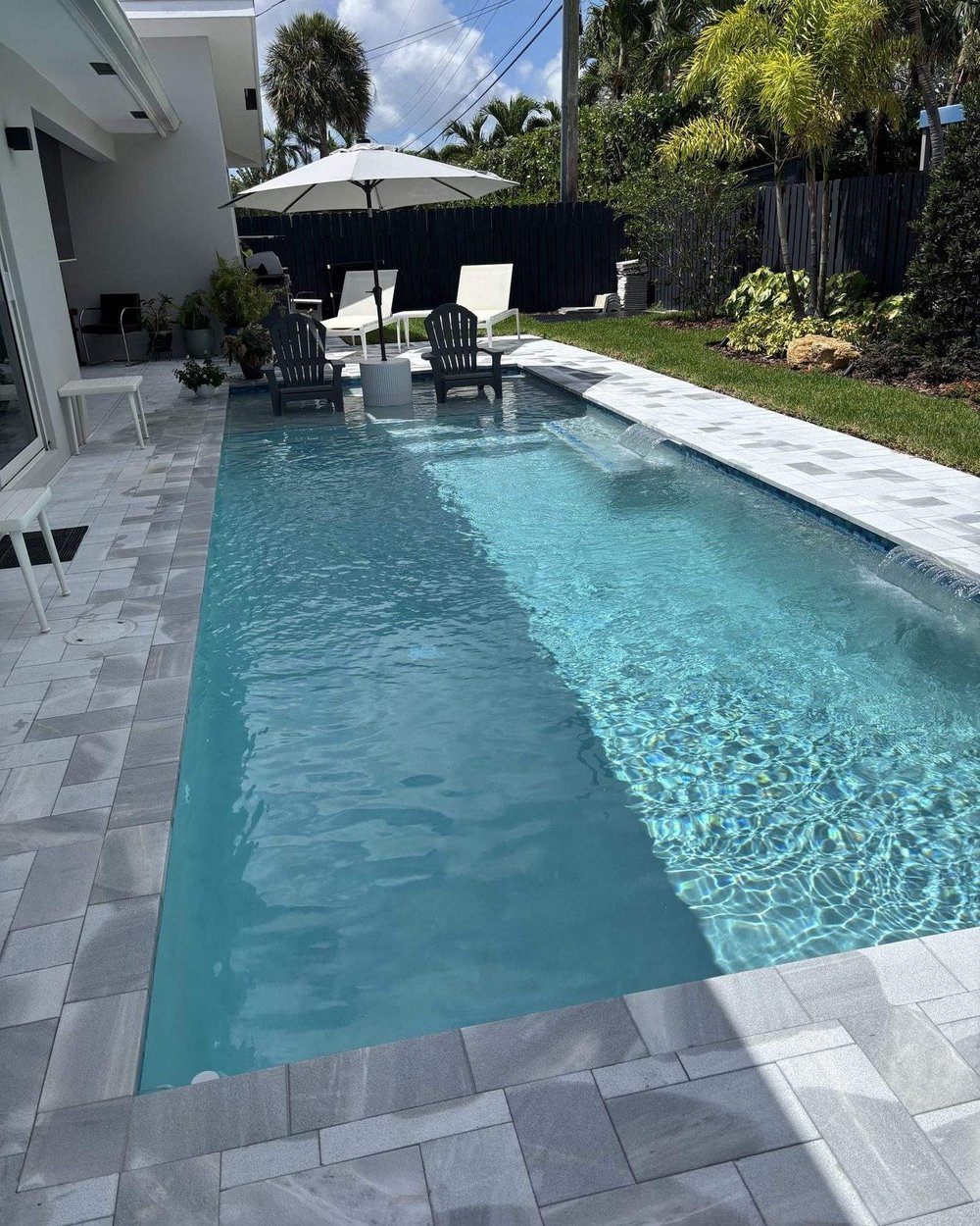 Lap pool with sun shelf