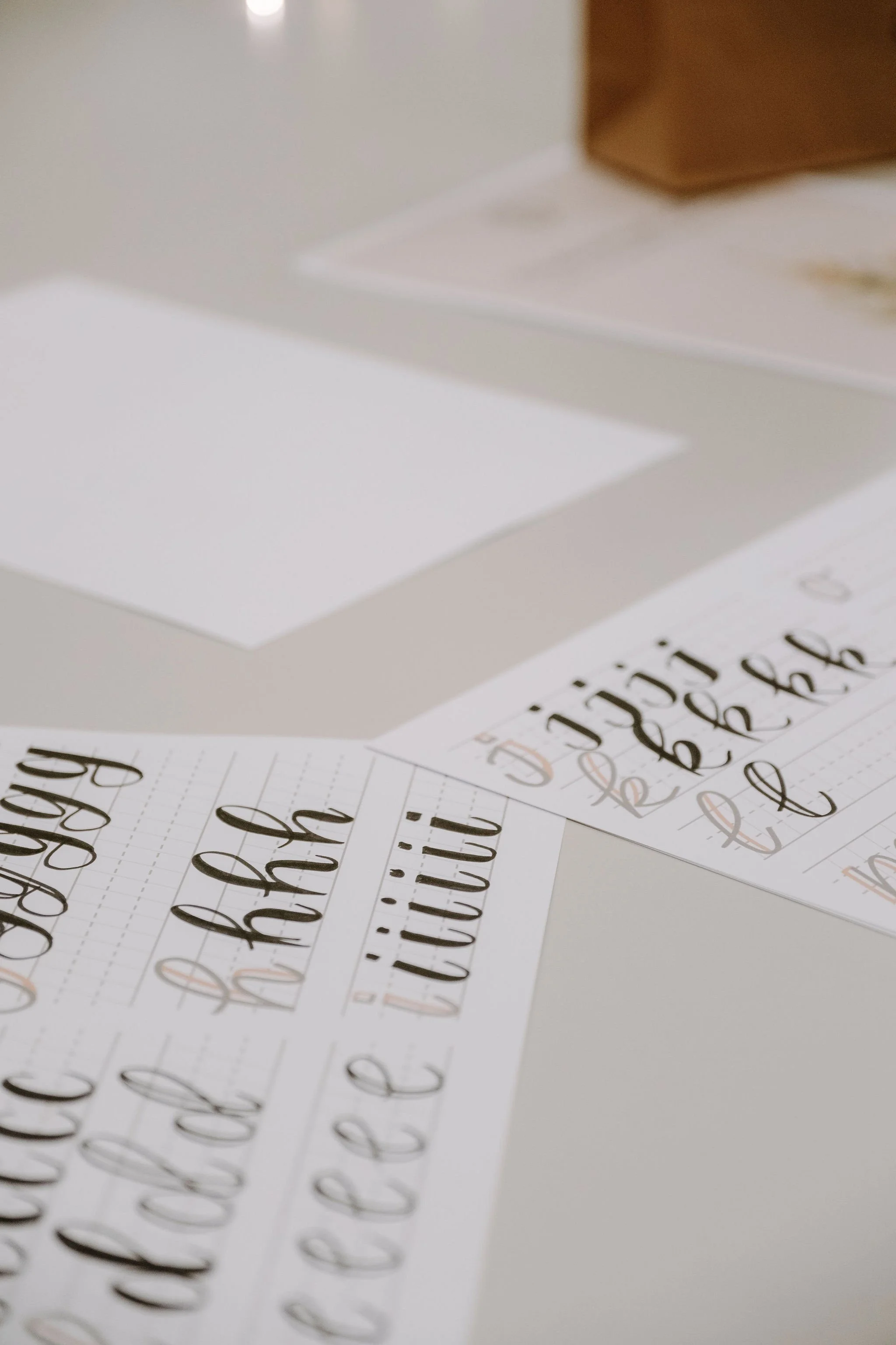 Übungsblätter beim Handlettering Workshop zu Weihnachten in Aachen