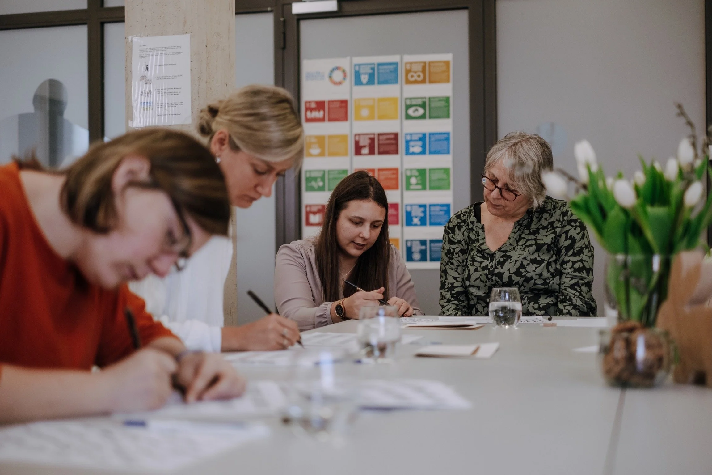 Handlettering Anfänger Aachen – der Workshop findet unter professioneller Anleitung statt