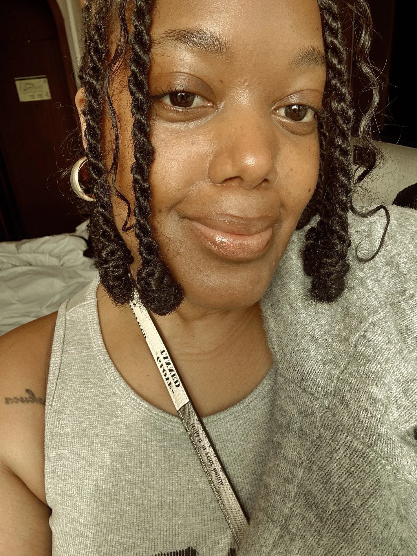 Favorite self-eaze from Spain &hellip;

Look, I told y&rsquo;all to be prepared to be sick a me this month 
😌 🎂