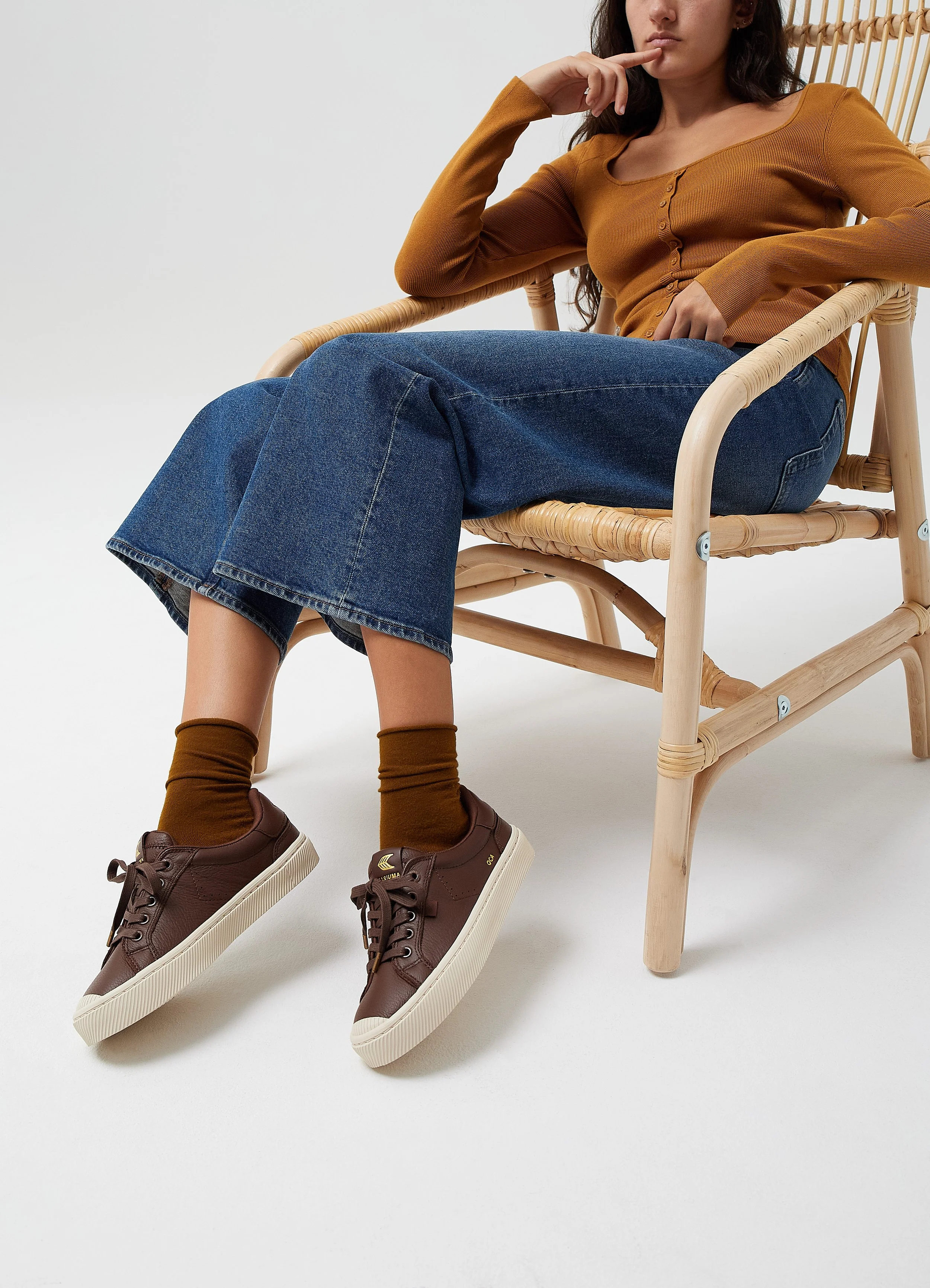 150104O53_OCA 2.0 Pebbled Leather Cacao Brown__KFB_006.jpg