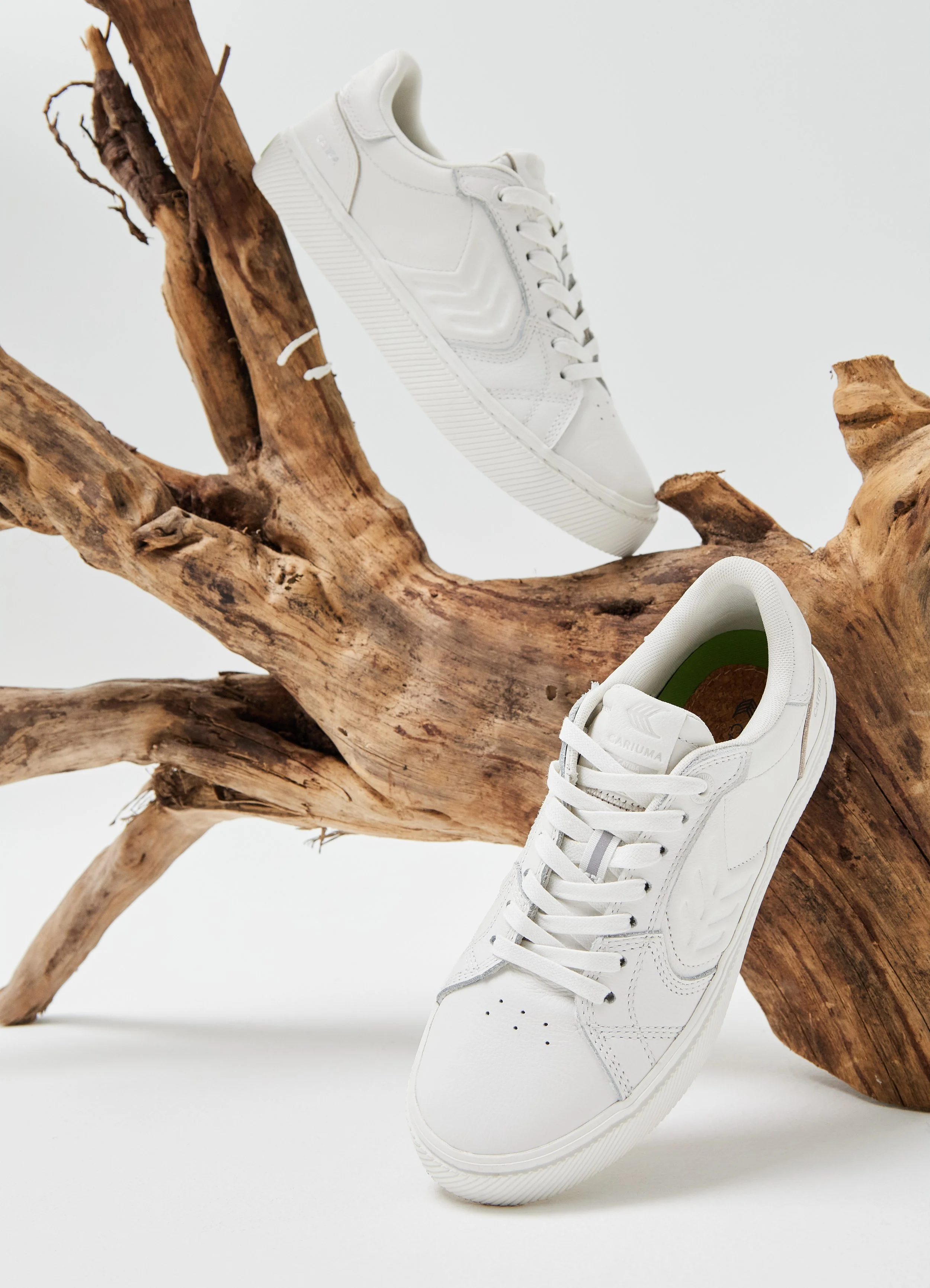 482819W3D_CATIBA 2.0 Soft Grain Leather Warm White_EPS_011.jpg