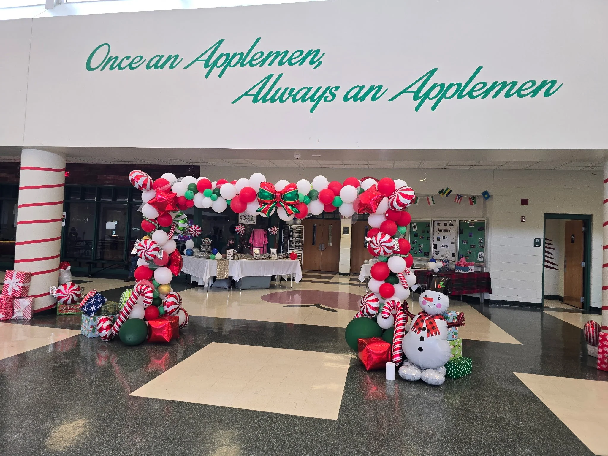 Full Christmas Decor Setup