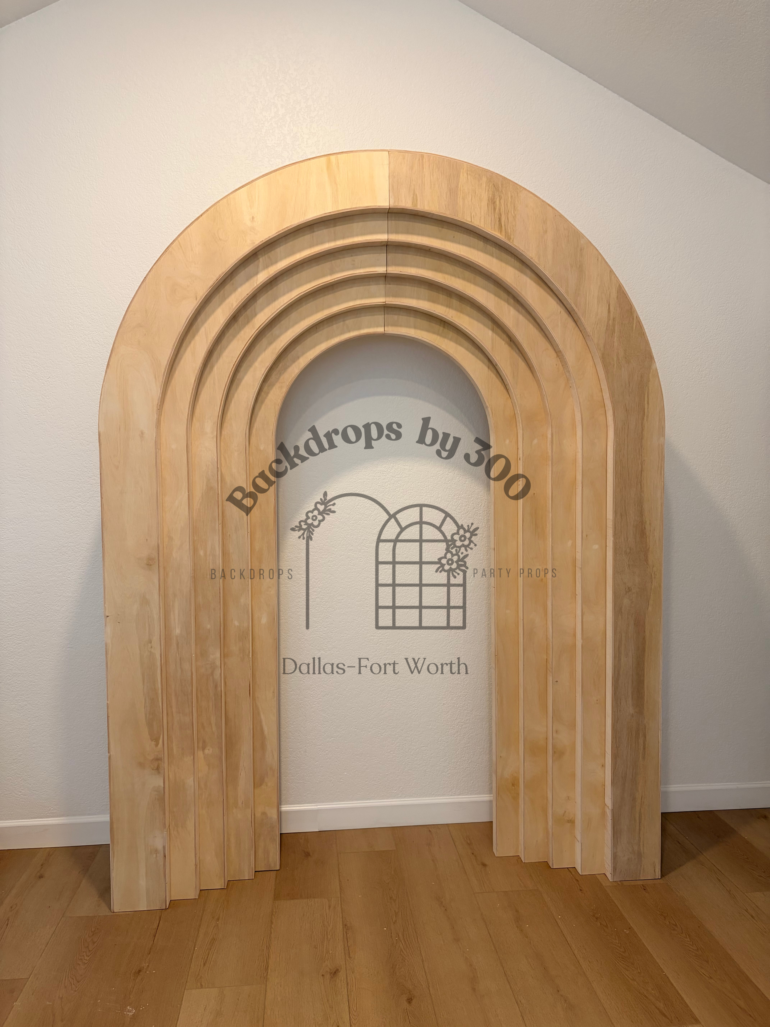 Multi-layered Arch 8ft x 6ft