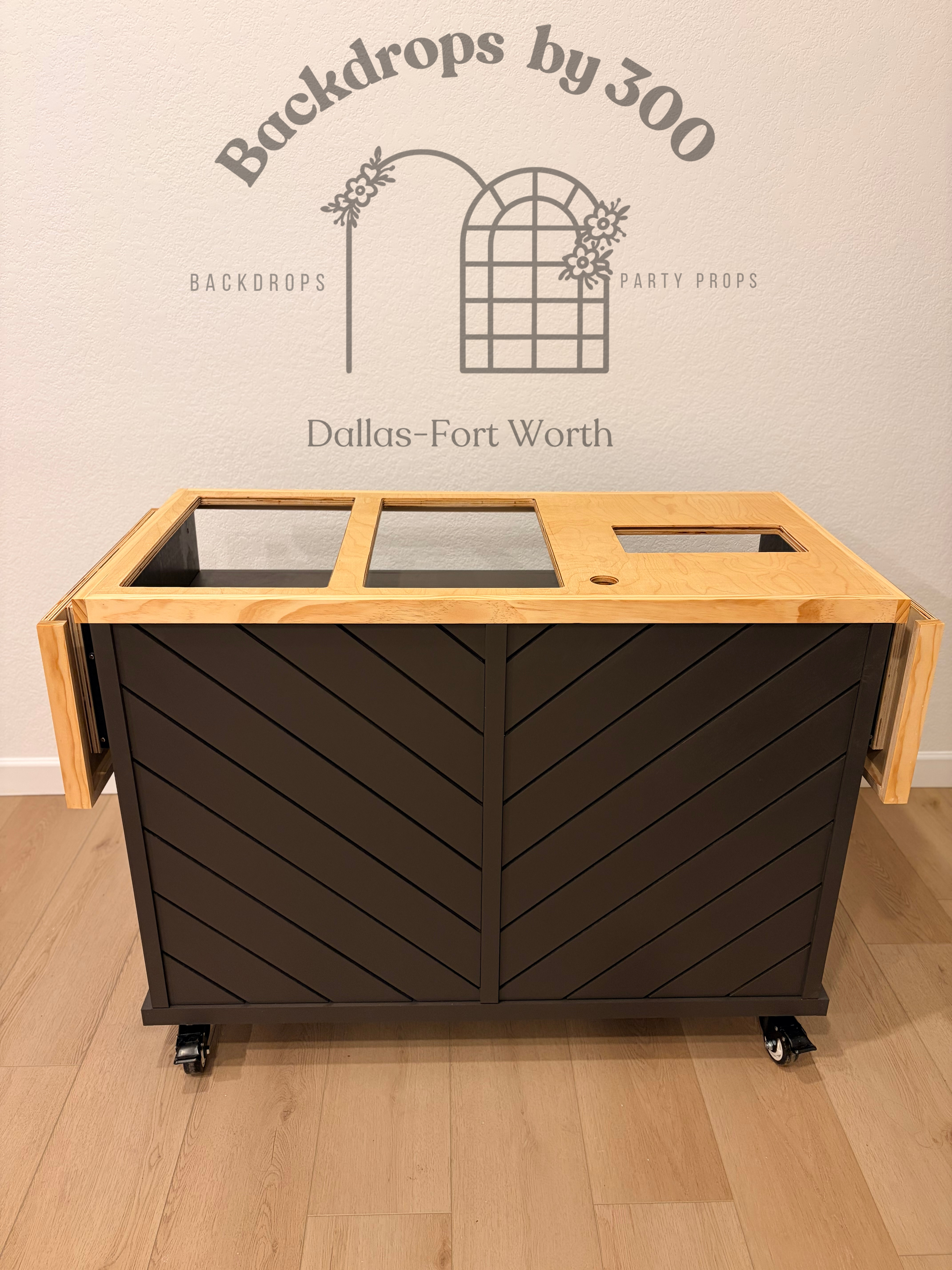 Collapsible Cart | 4ft x 3ft x 2ft |
Natural wood stain top |
Mocha Paint Color |
1 ft Folding Wings Left and Right (Folded) |