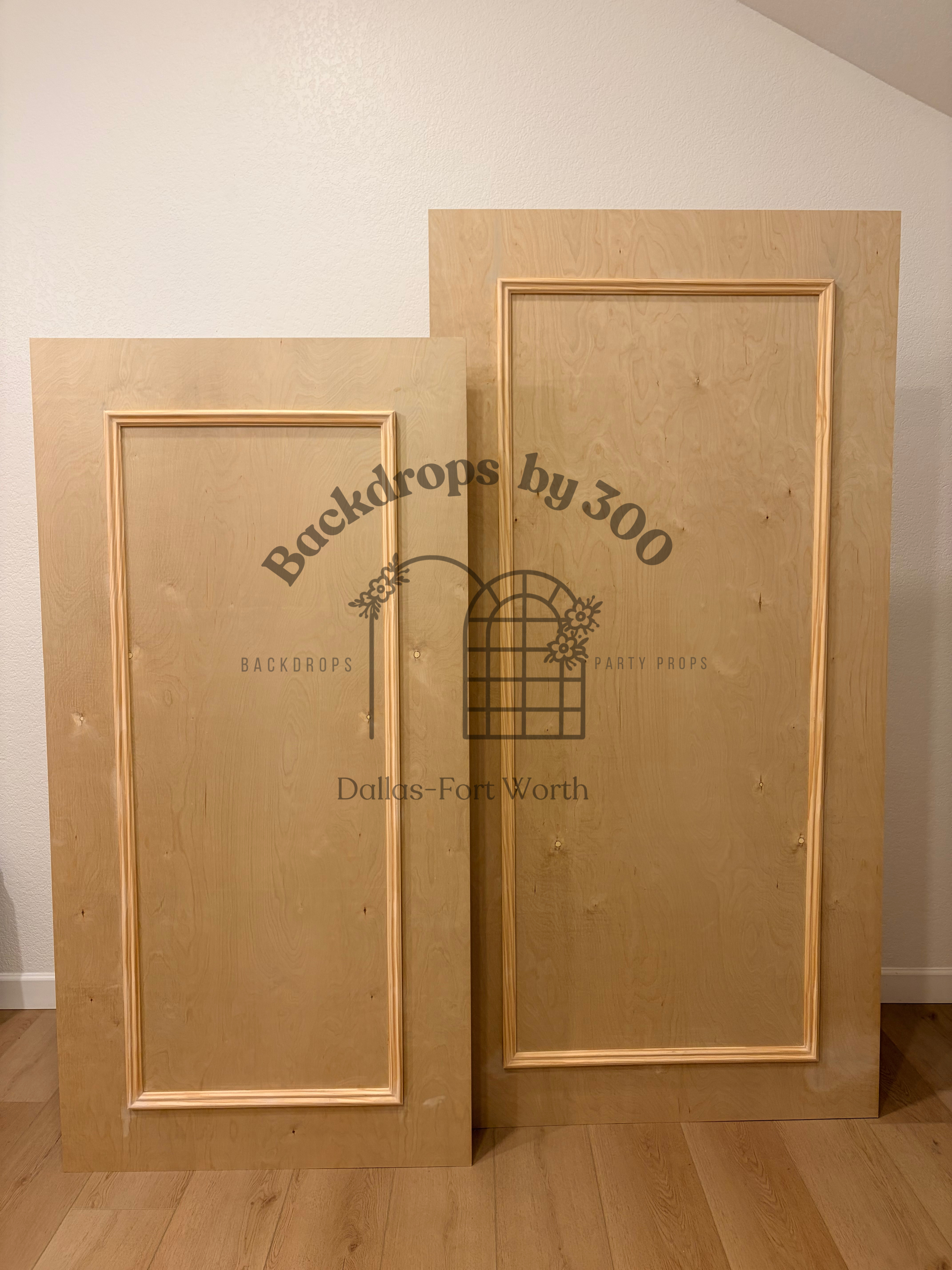 Square Arch with Trim 
7ft x 3ft (Left) & 6ft x 4ft (Right)