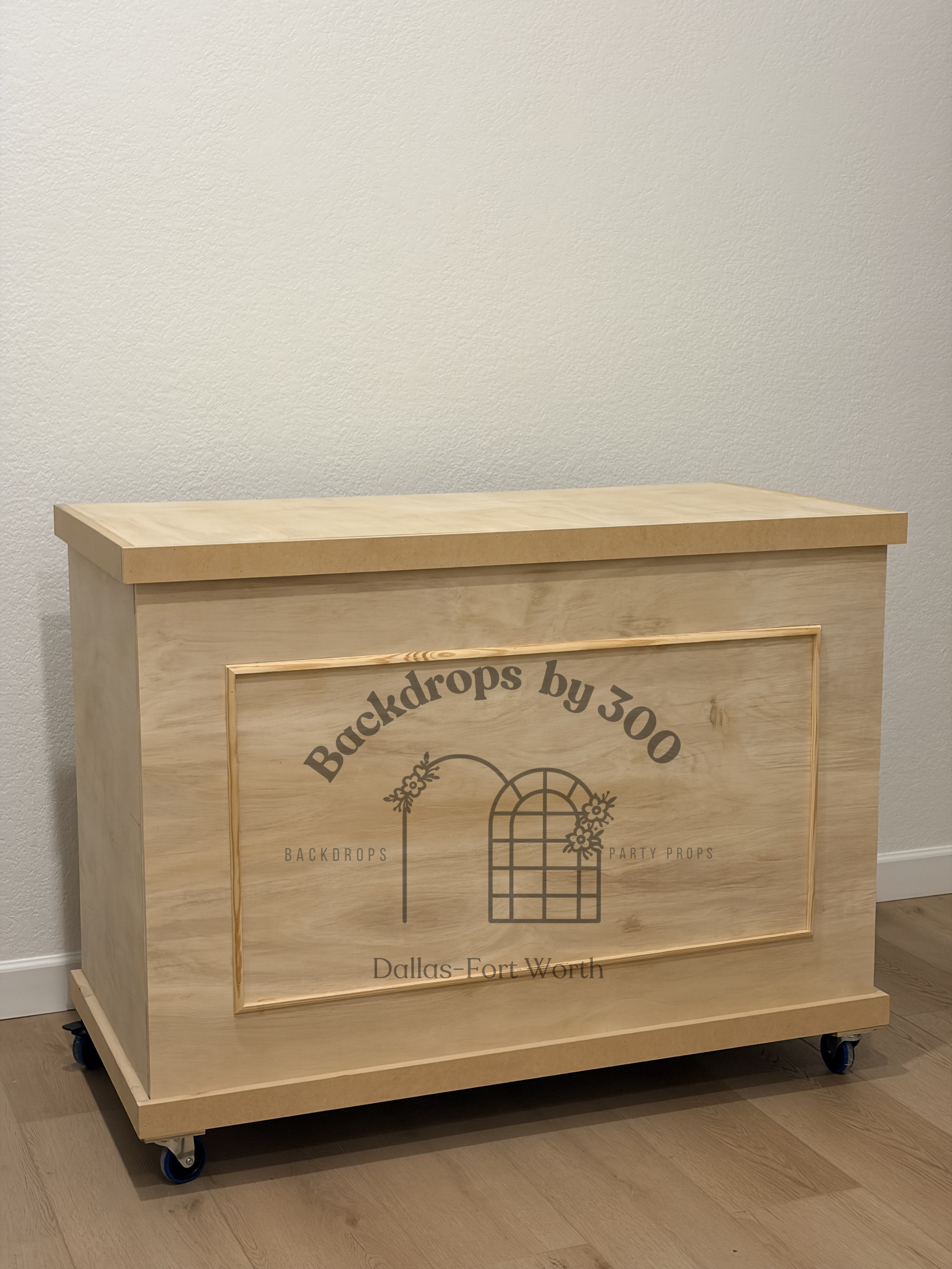 Snack Cart (Front View)
4ft x 3ft x 2ft