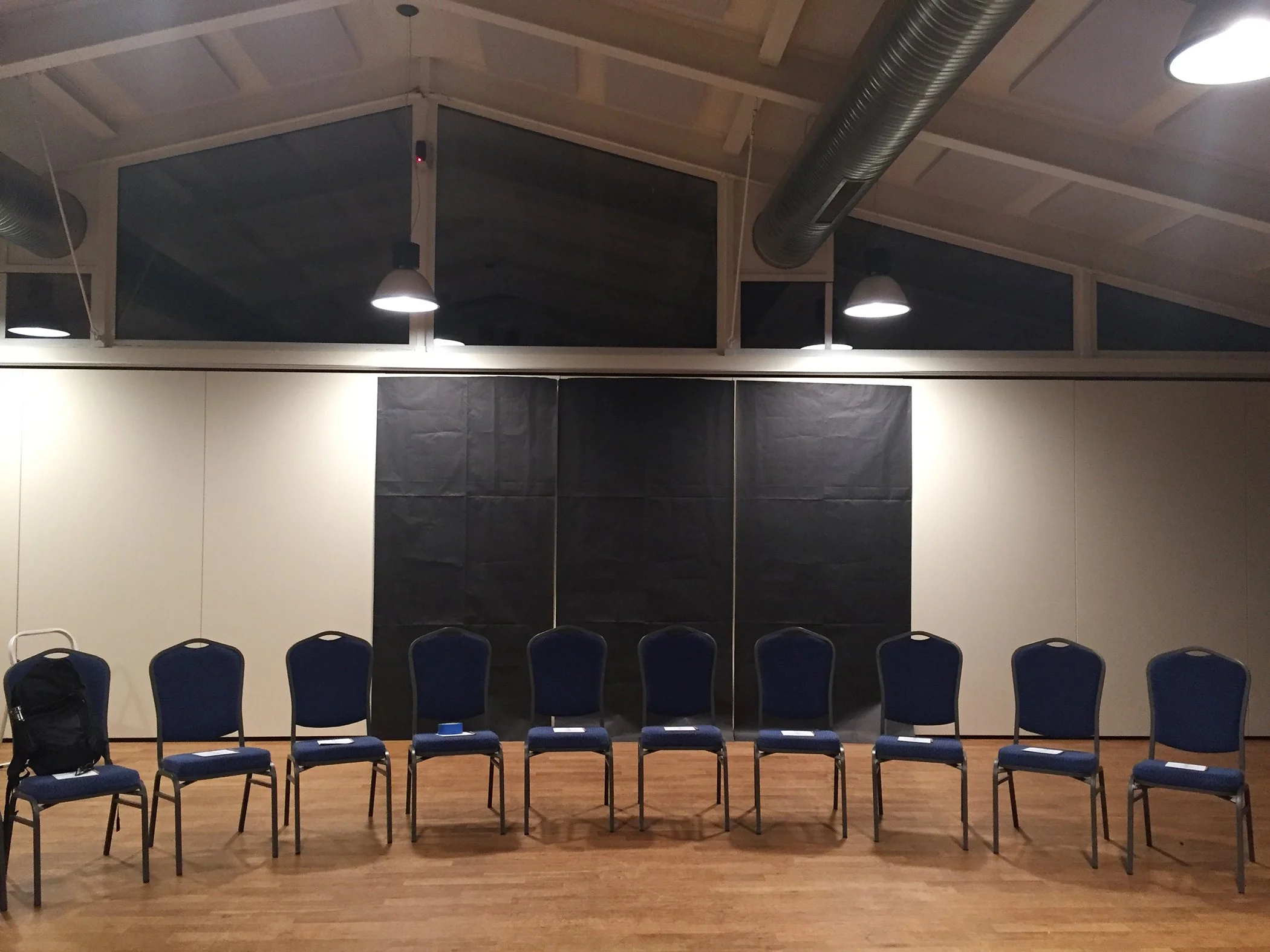 Figure 27: Setup. For the drawing in Figure 28, I hung the paper the evening before the session started, and sat with it a while, deciding how to handle the creases. I let them be, a sign of some kind of freedom. 