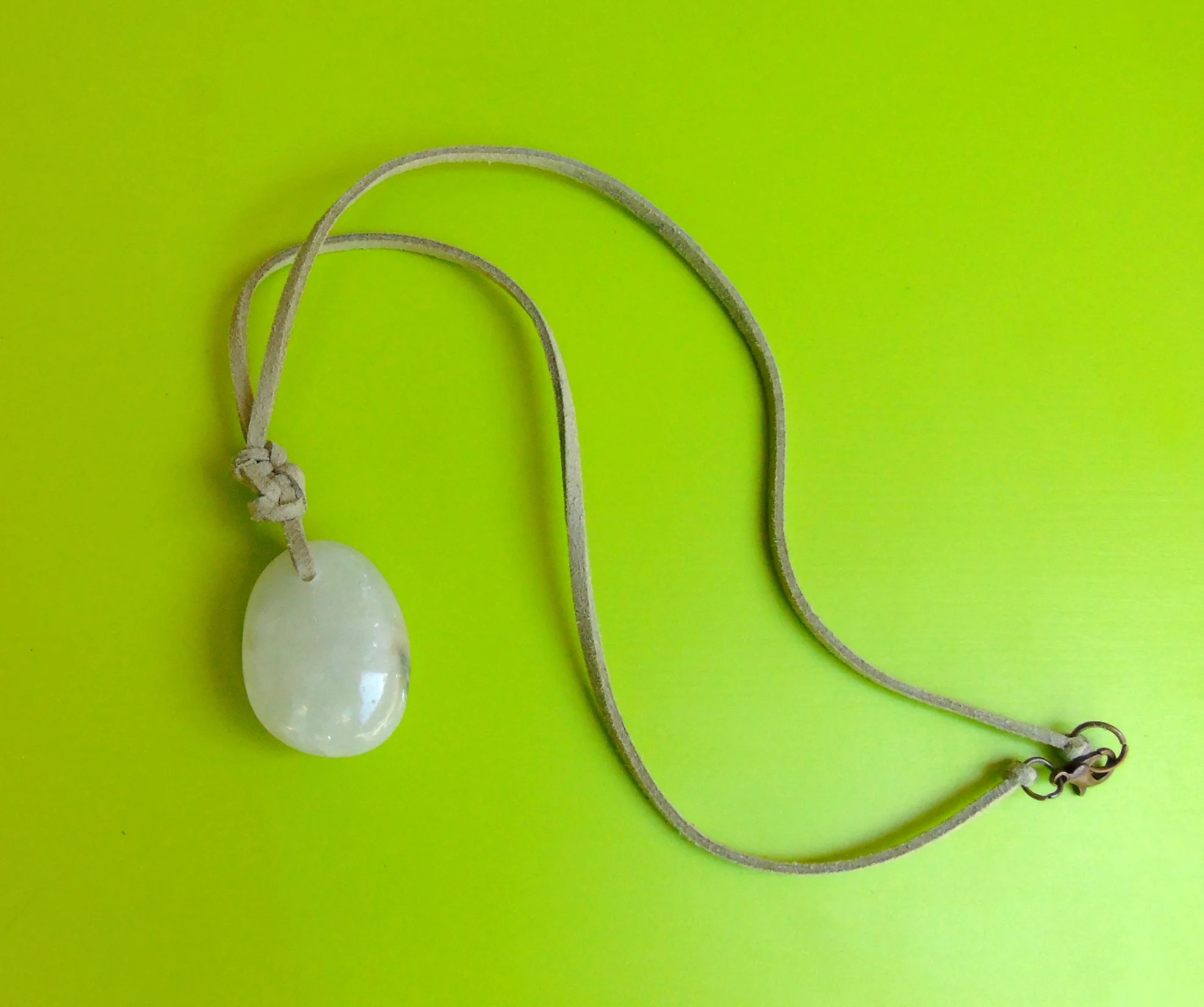 Polished Stone & Leather Necklace