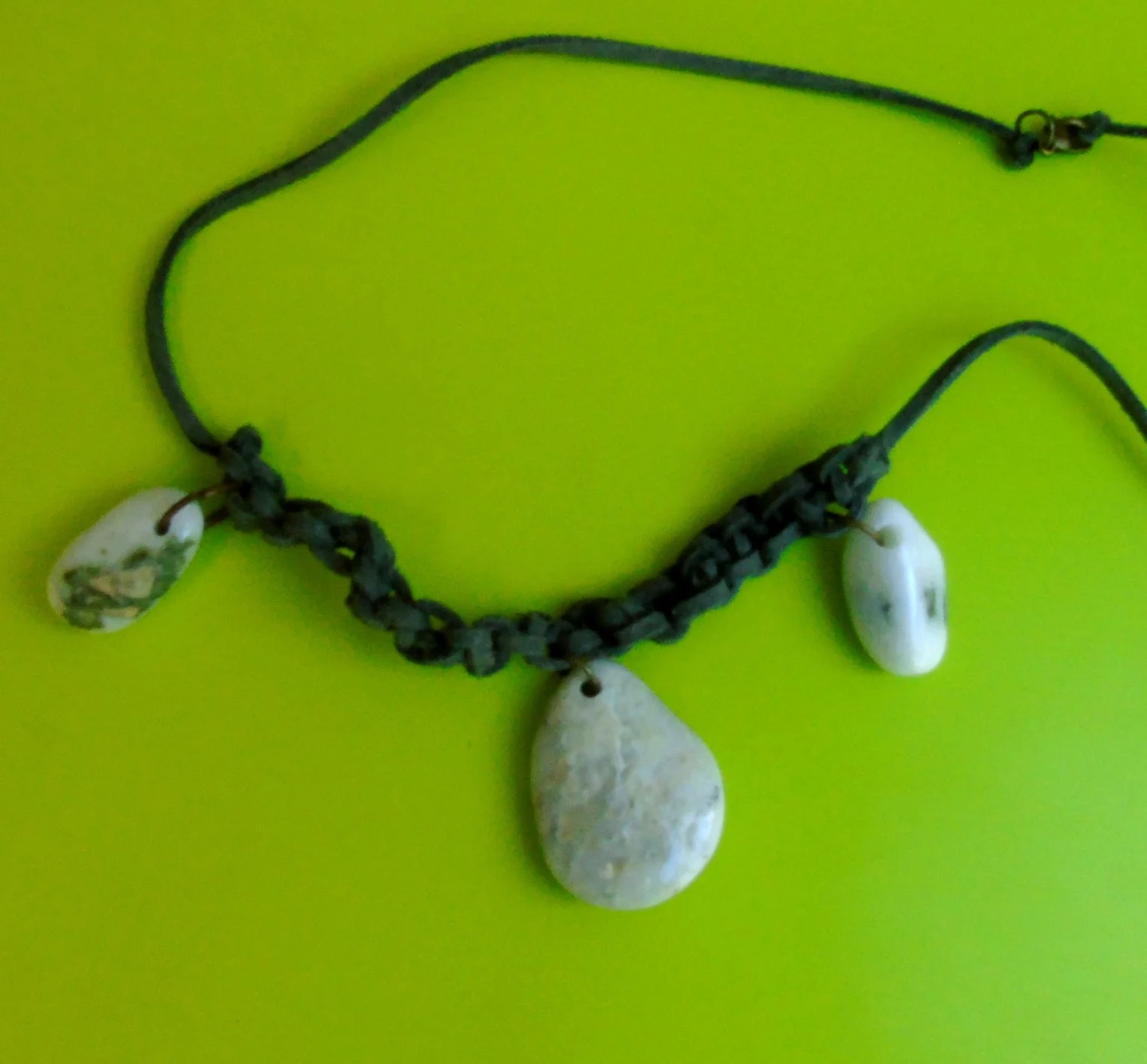 Polished Stone & Leather Necklace
