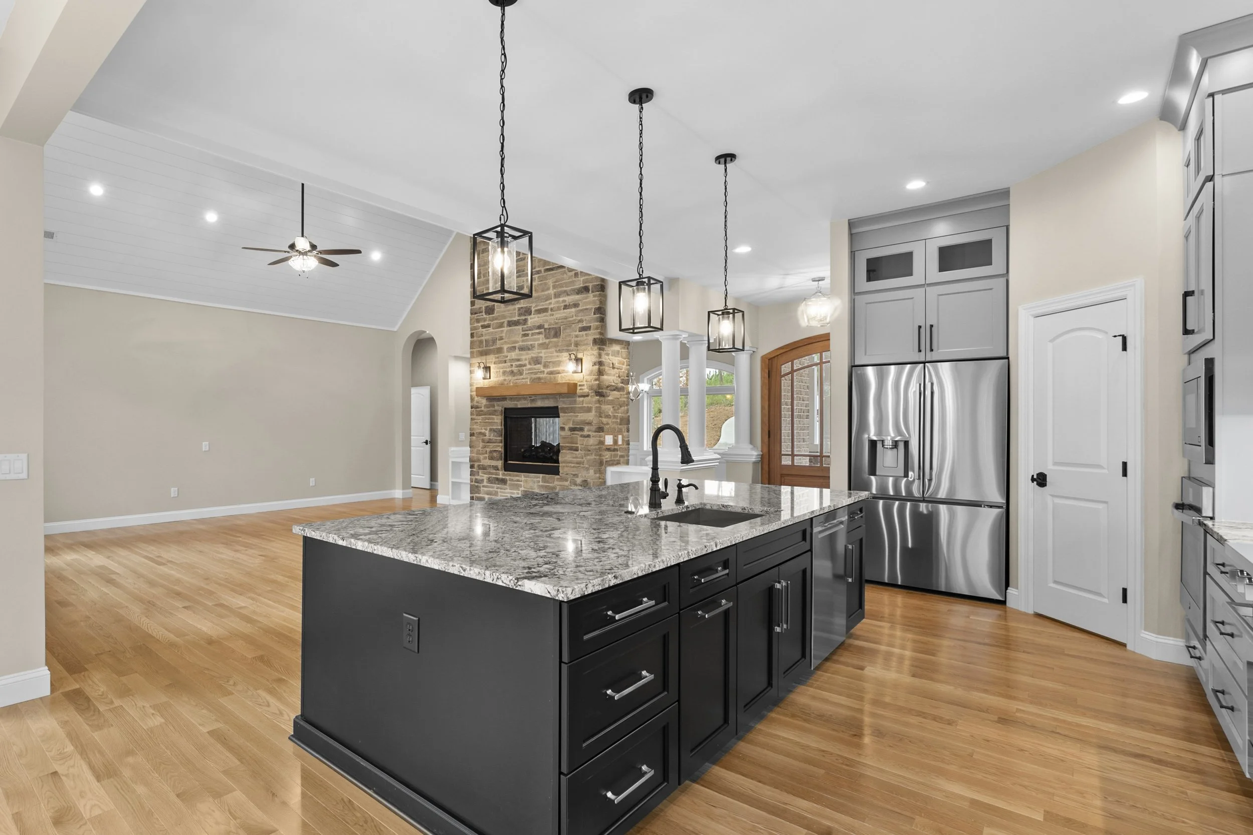 19-5715 leeward lane-17.jpg