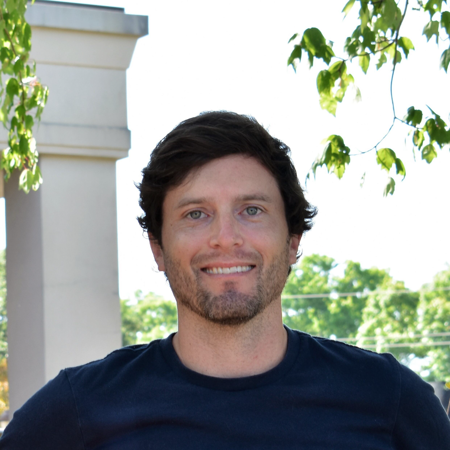 Dr. Daniel Holstein from Louisiana State University serves on Reefs Unknown's Science Advisory Board.