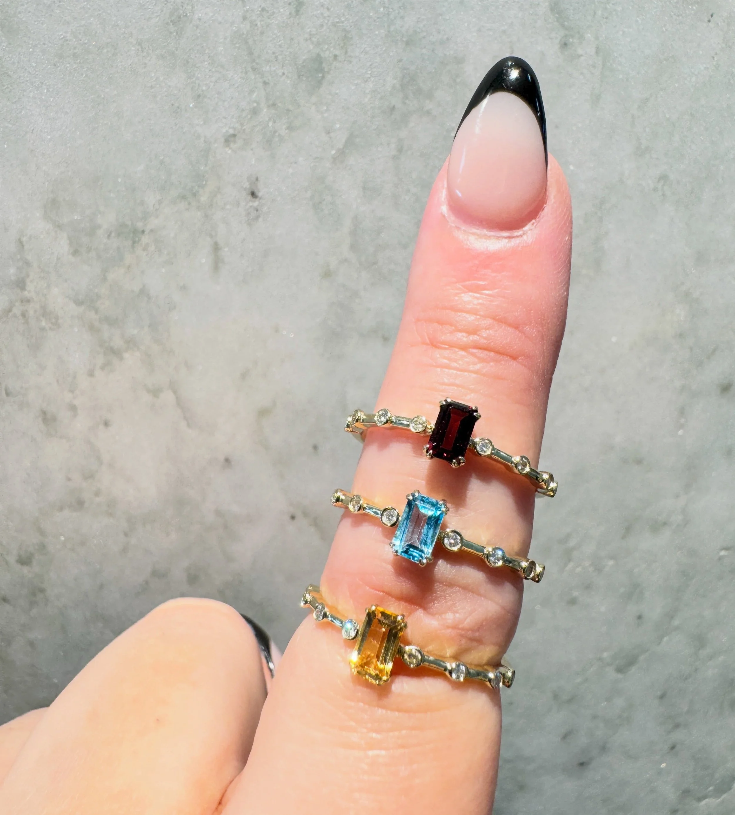 Juicy pops of color in this dainty gemstone stack 🍋🍒🫐

Which one are you choosing? 

Under 400$, DM us or call us to learn more.