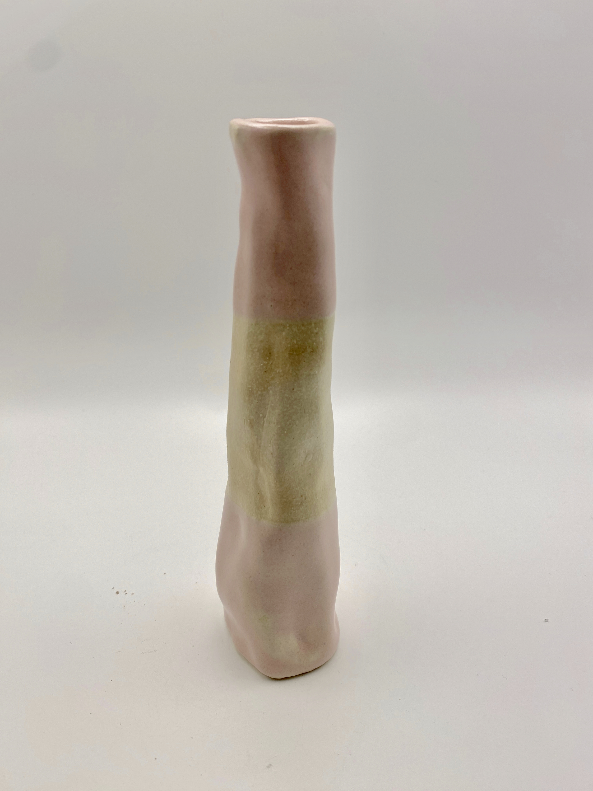 small pink vase 2.png