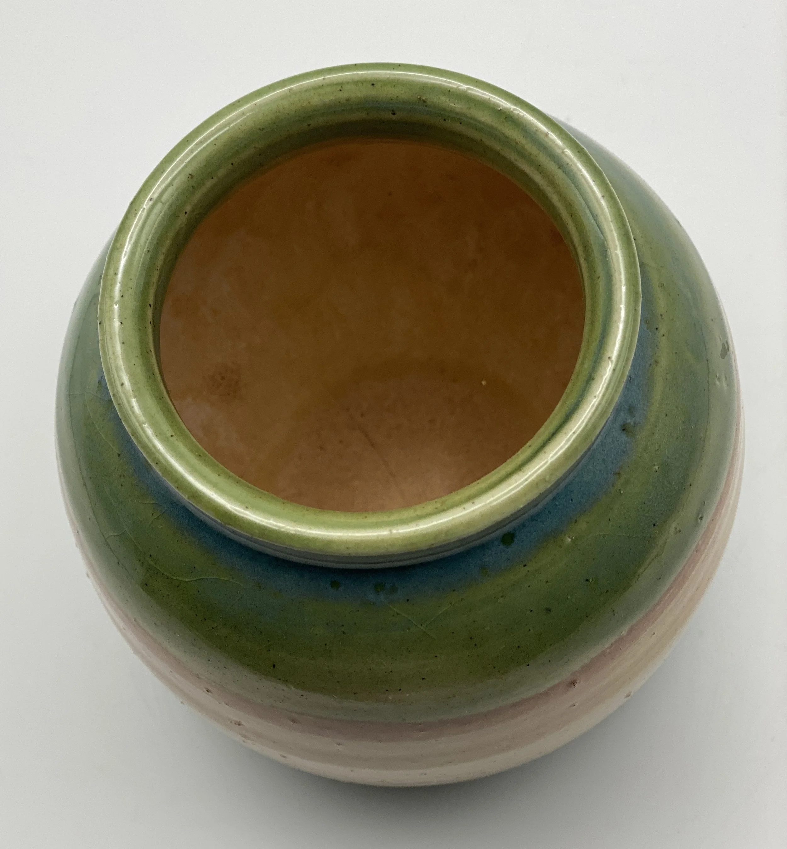 short striped vase top.jpeg