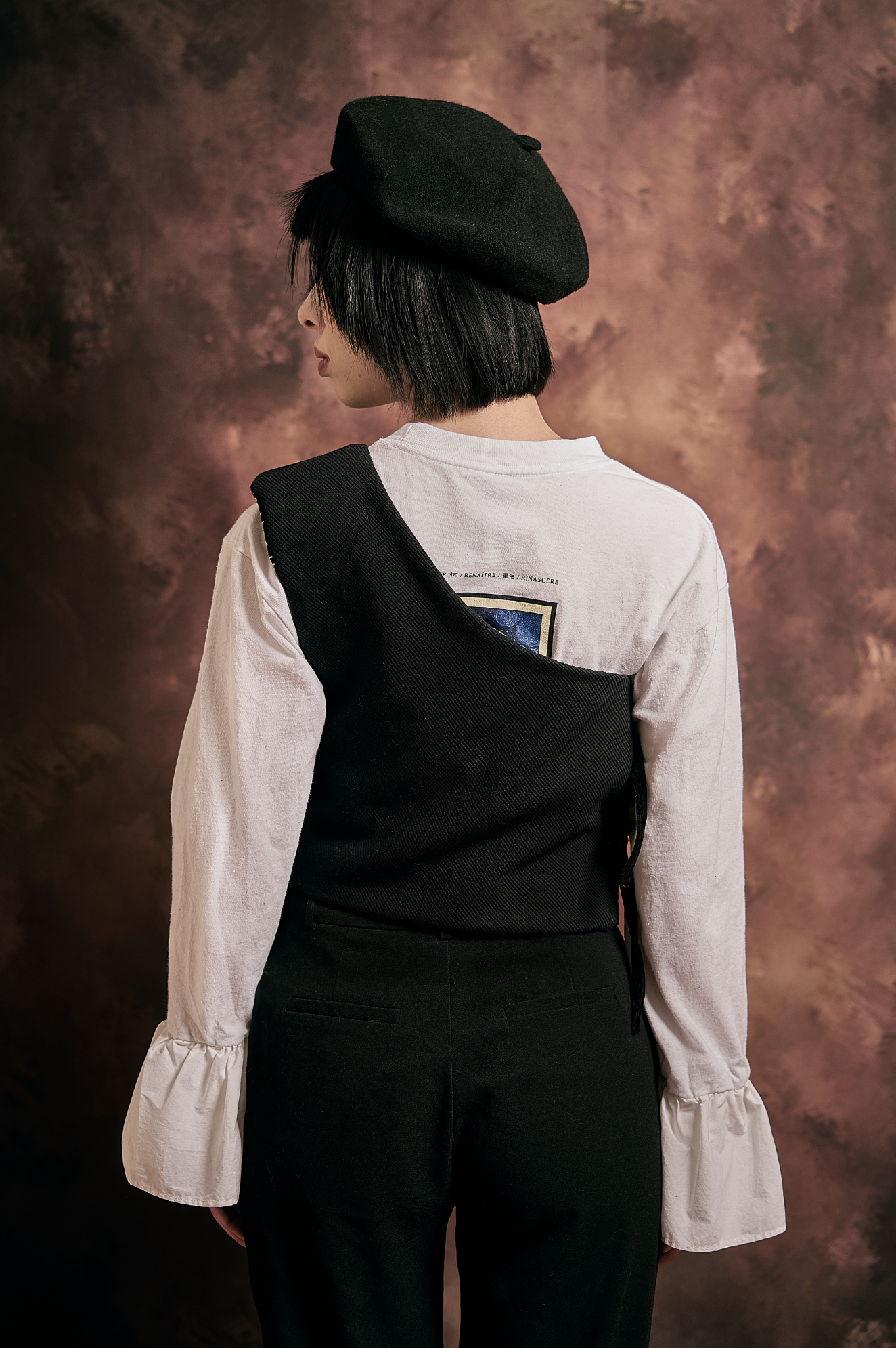 Dual-Face - Reversible False Vest (Black-Back)