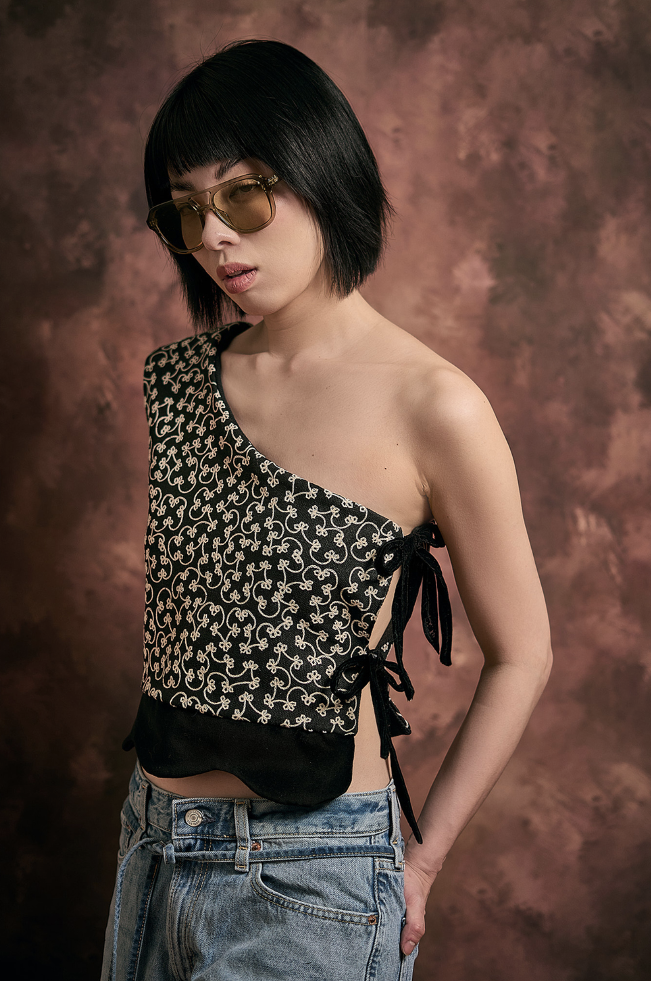 Dual-Face - Reversible False Vest (Flowers-Front)