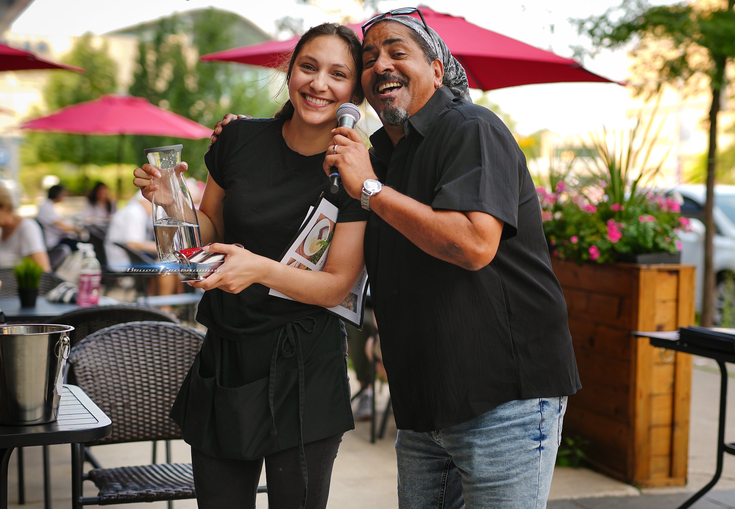 WaylingJames Cafe10.jpg