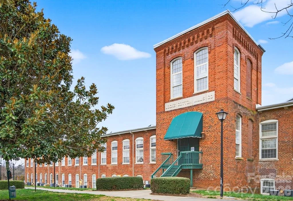 1 Buffalo Avenue NW #104 
Concord, NC 28025 
 2.25%  
 click here for the commission agreement 