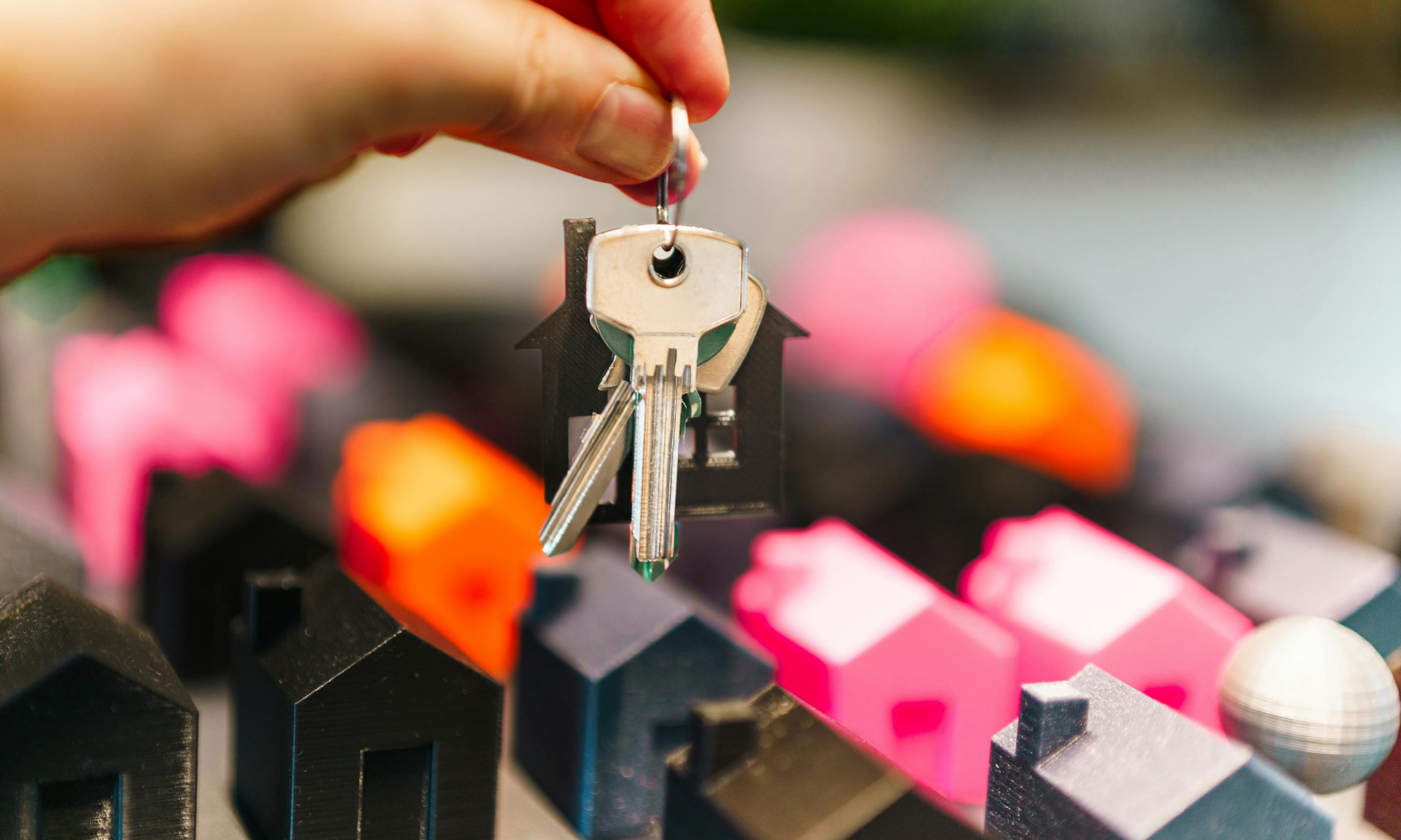 Do I Really Need Professional Photos, or Can I Use My Phone?